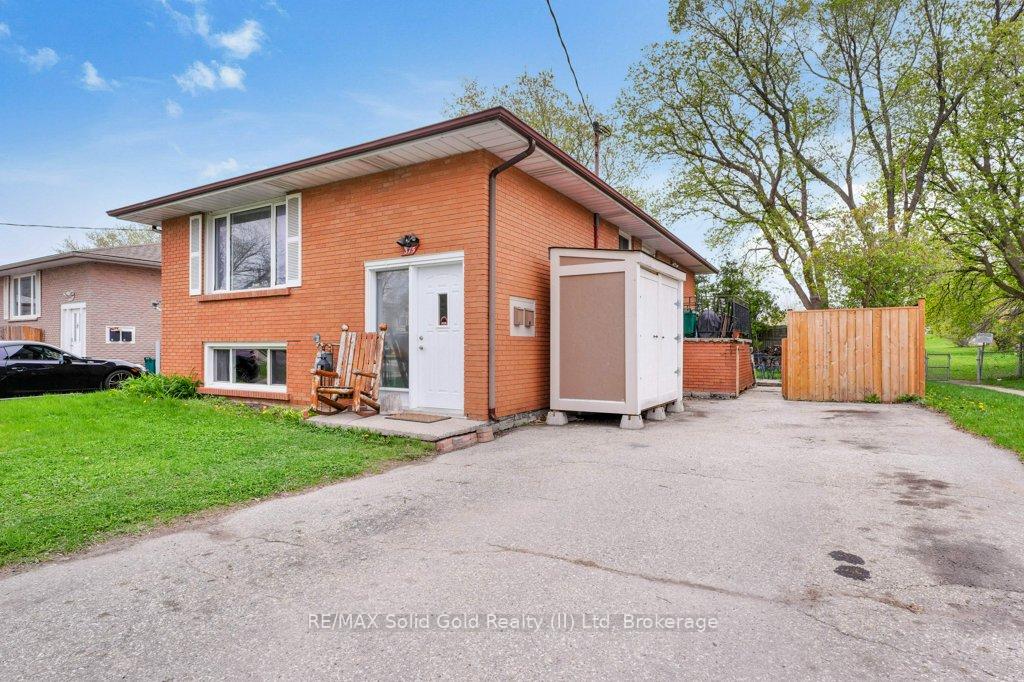 Photo 32 of 375 Southill Drive, Kitchener — HOMEH