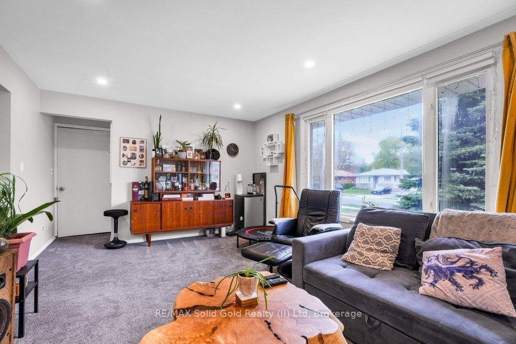 Photo 29 of 375 Southill Drive, Kitchener — HOMEH