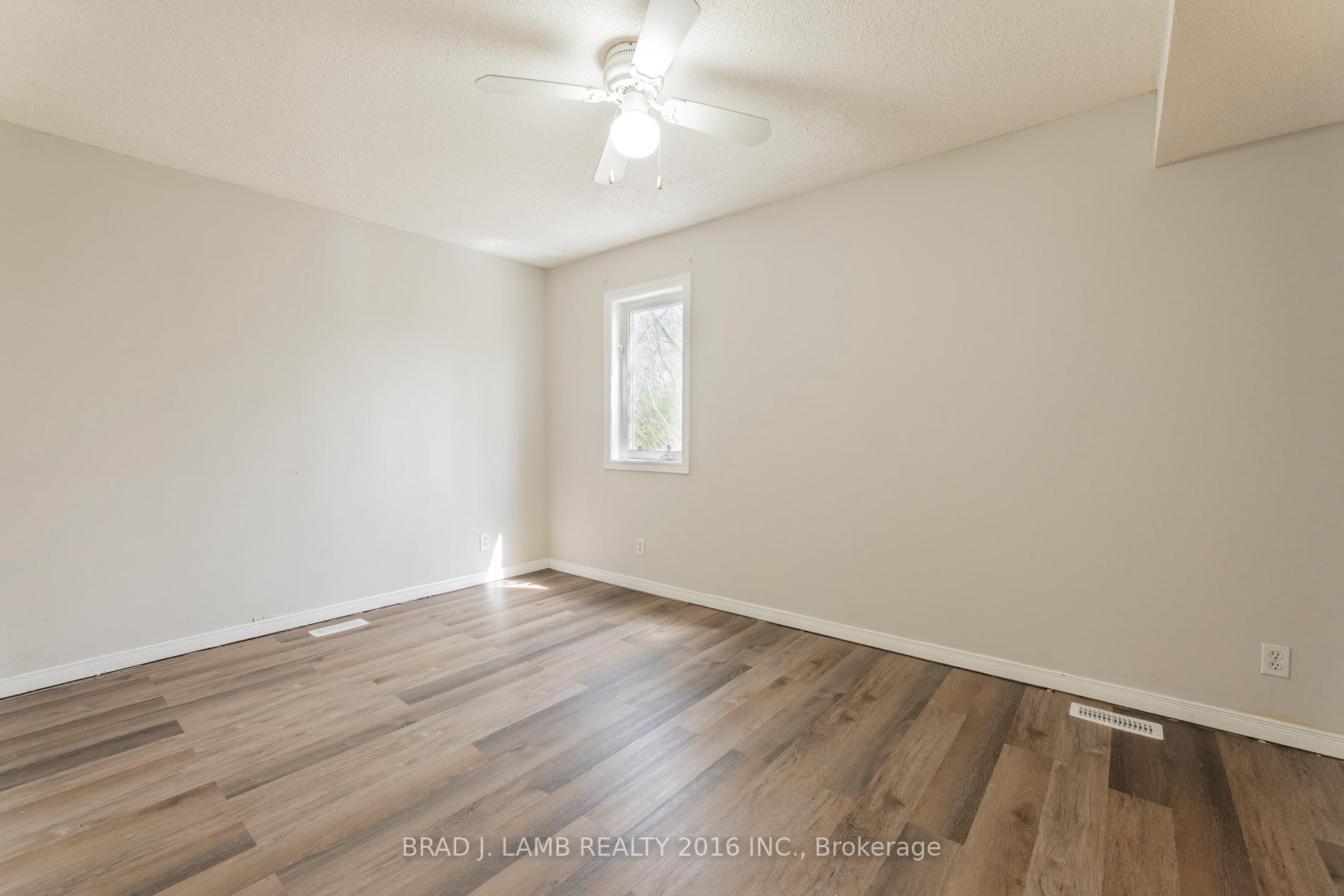 Photo 23 of 18585 Keele Street, King, Rural King — HOMEH