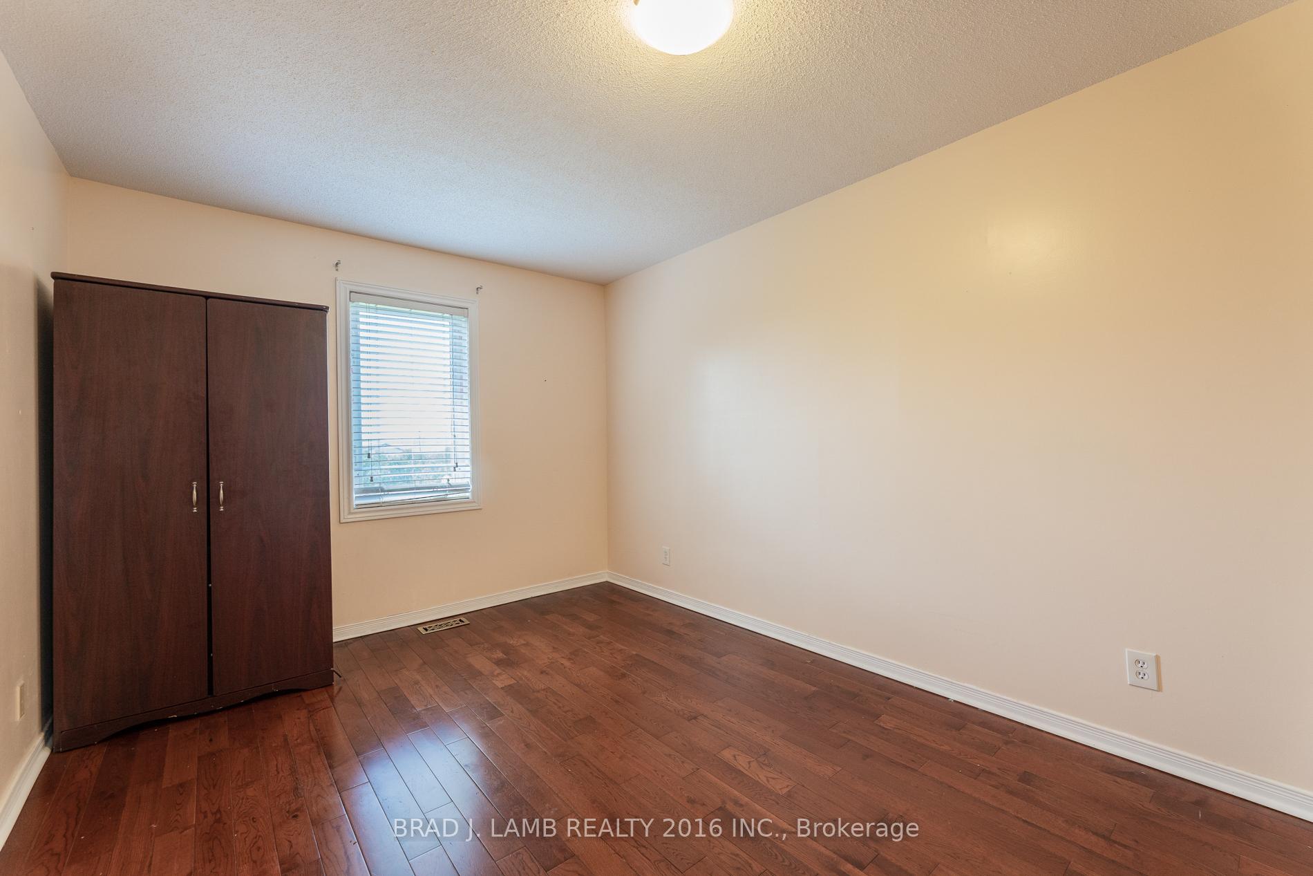 Photo 14 of 18585 Keele Street, King, Rural King — HOMEH