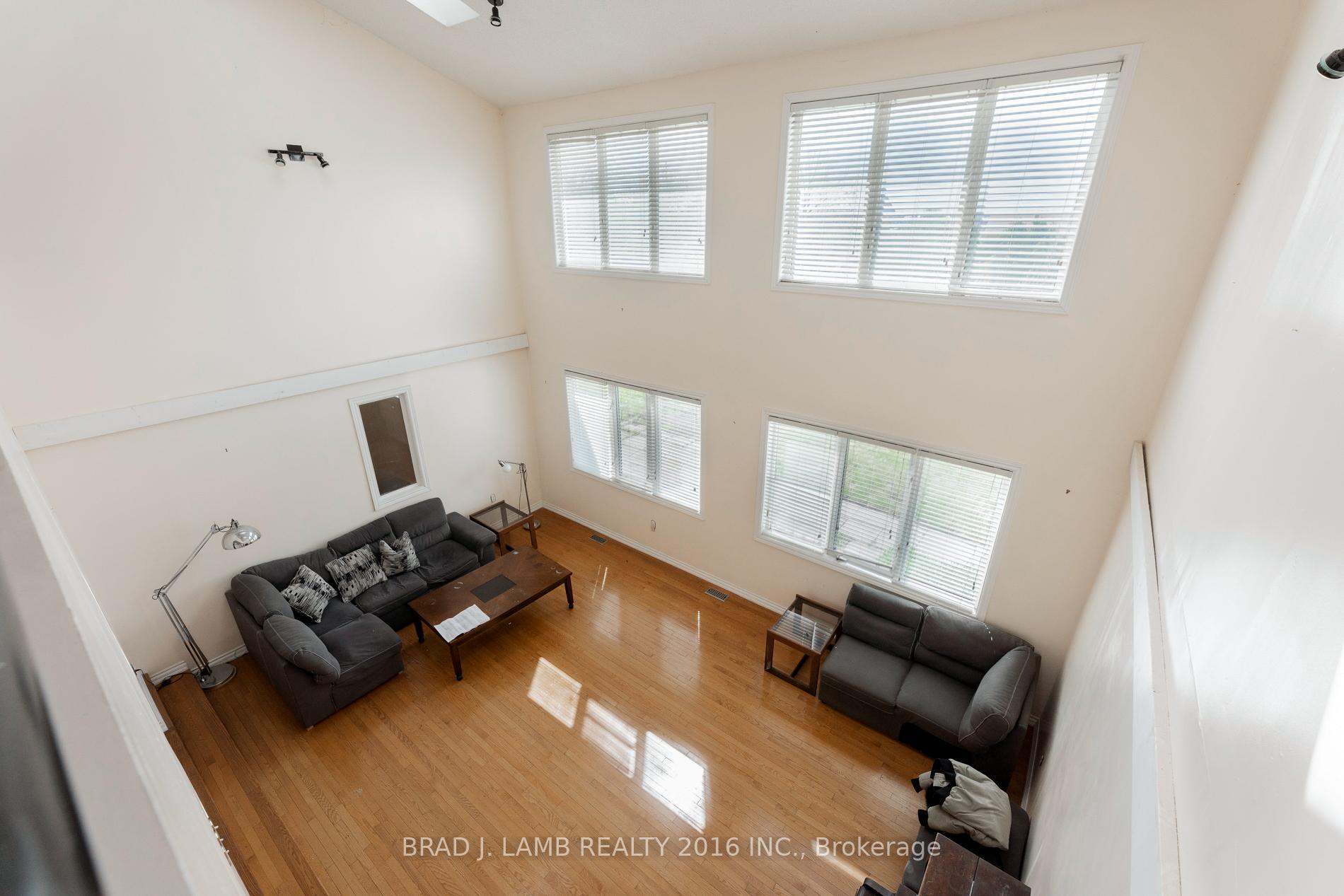 Photo 32 of 18585 Keele Street, King, Rural King — HOMEH