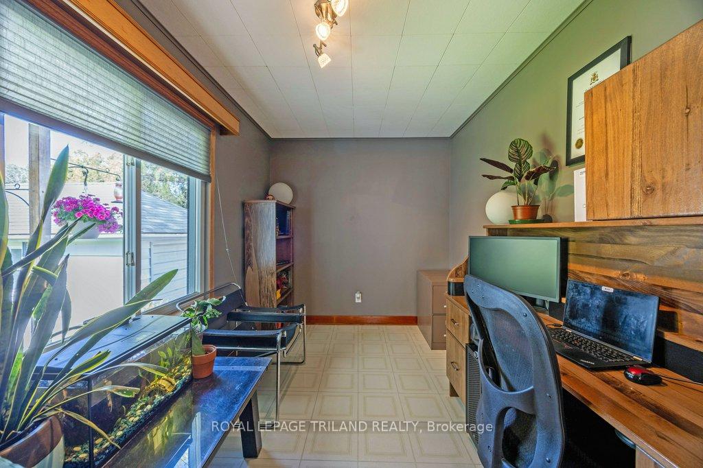 Photo 15 of 9713 Sunset Drive, St. Thomas — HOMEH