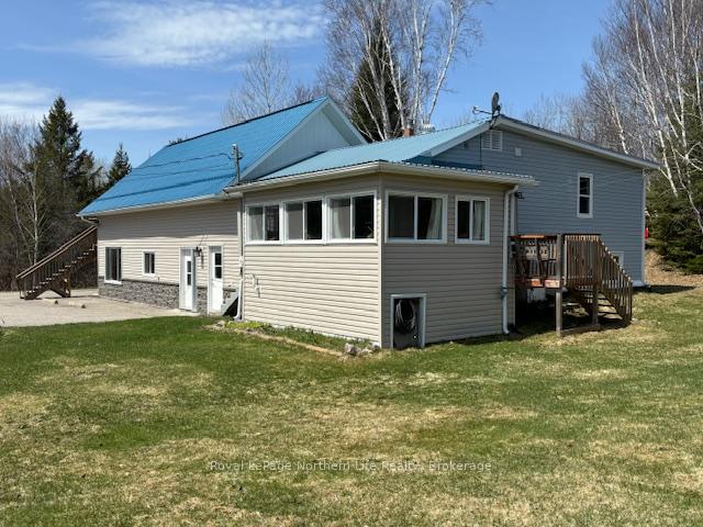Photo 15 of 892 Highway 94, East Ferris — HOMEH