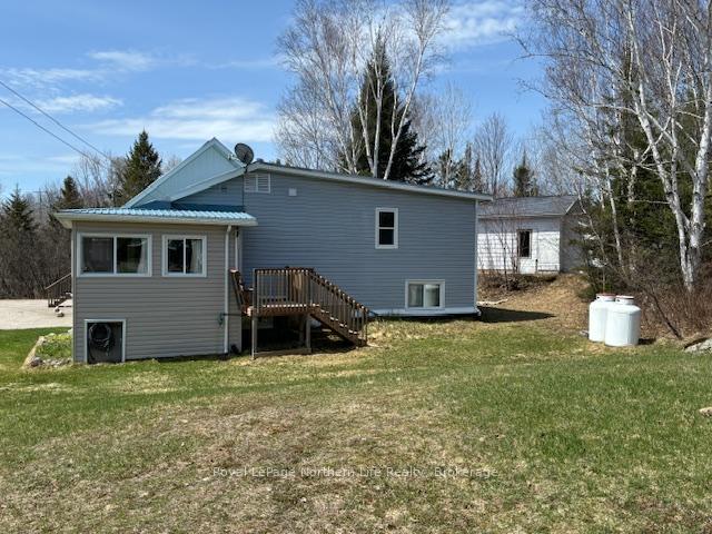 Photo 3 of 892 Highway 94, East Ferris — HOMEH