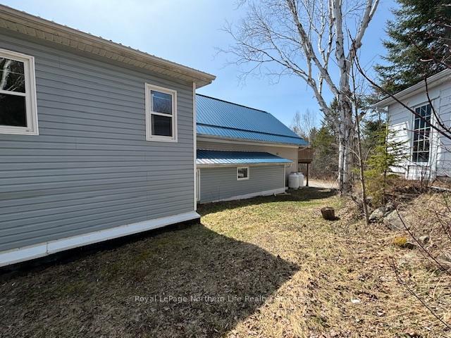 Photo 2 of 892 Highway 94, East Ferris — HOMEH