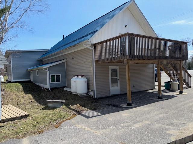Photo 7 of 892 Highway 94, East Ferris — HOMEH