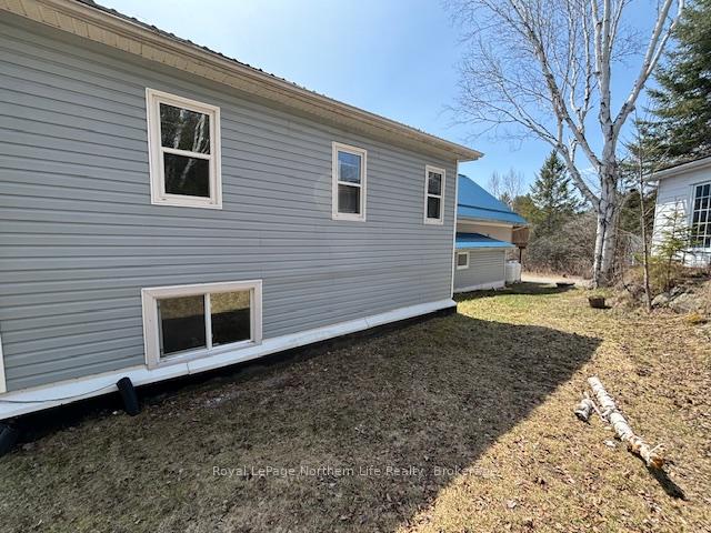 Photo 14 of 892 Highway 94, East Ferris — HOMEH