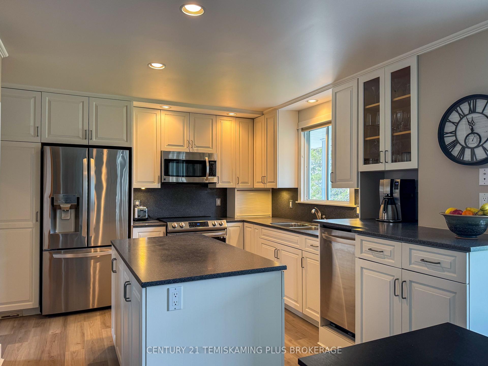Photo 12 of 742411 Dawson Point Road, Timiskaming, TIM - Outside - Rural — HOMEH