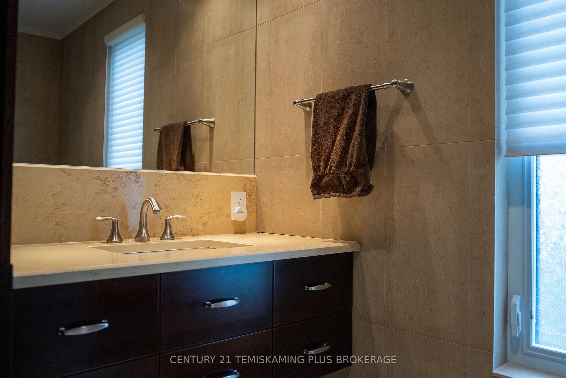 Photo 15 of 742411 Dawson Point Road, Timiskaming, TIM - Outside - Rural — HOMEH