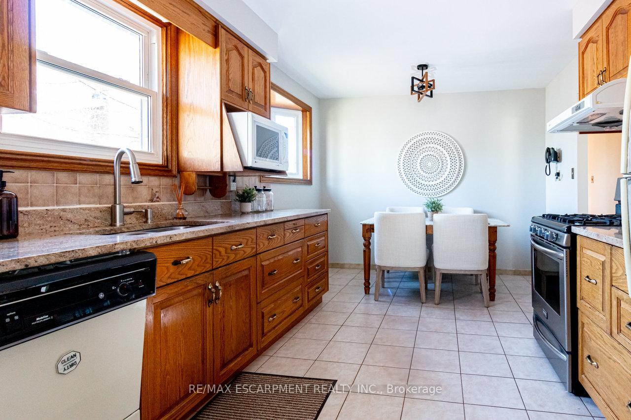 Photo 4 of 16 Billington Crescent, Hamilton, Berrisfield — HOMEH