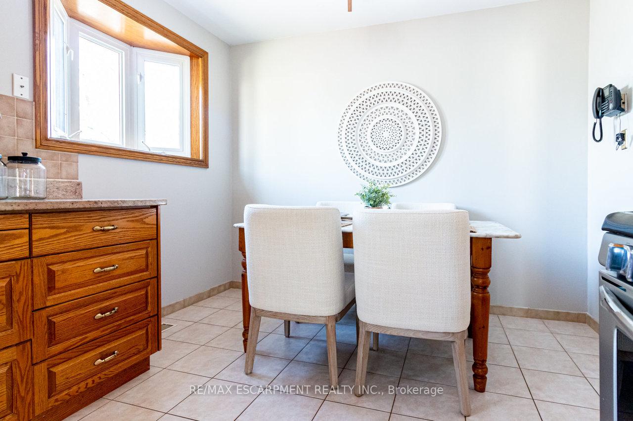 Photo 35 of 16 Billington Crescent, Hamilton, Berrisfield — HOMEH