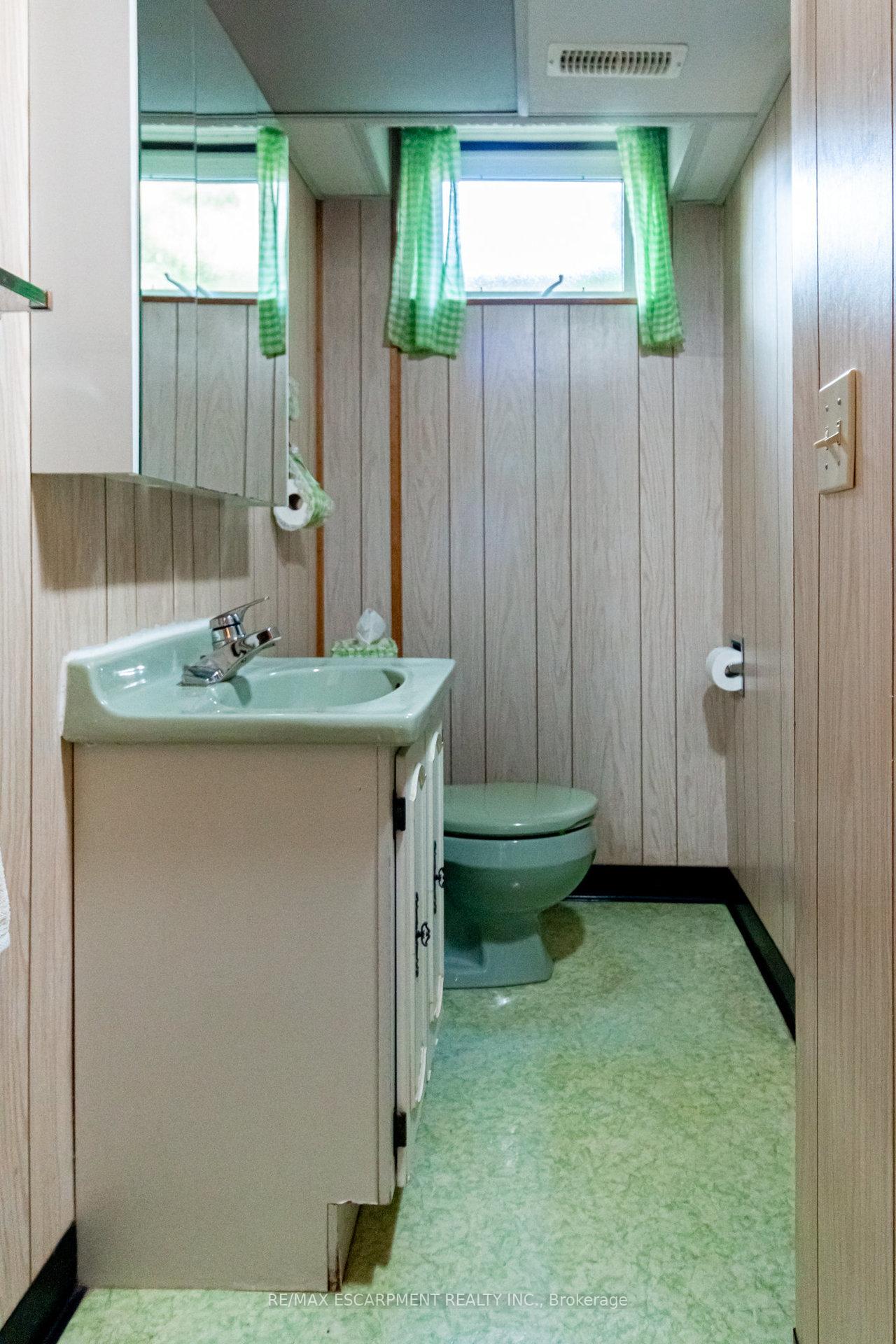 Photo 33 of 16 Billington Crescent, Hamilton, Berrisfield — HOMEH