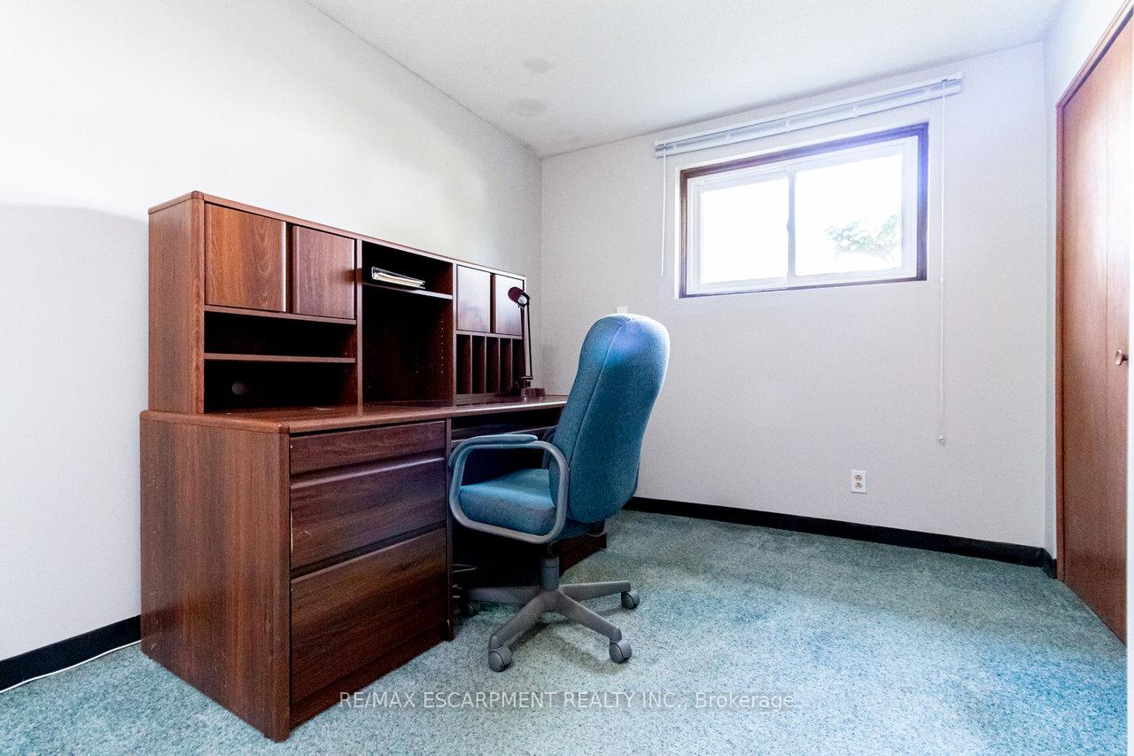 Photo 31 of 16 Billington Crescent, Hamilton, Berrisfield — HOMEH