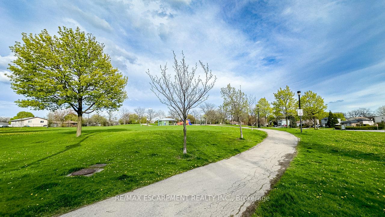 Photo 38 of 16 Billington Crescent, Hamilton, Berrisfield — HOMEH