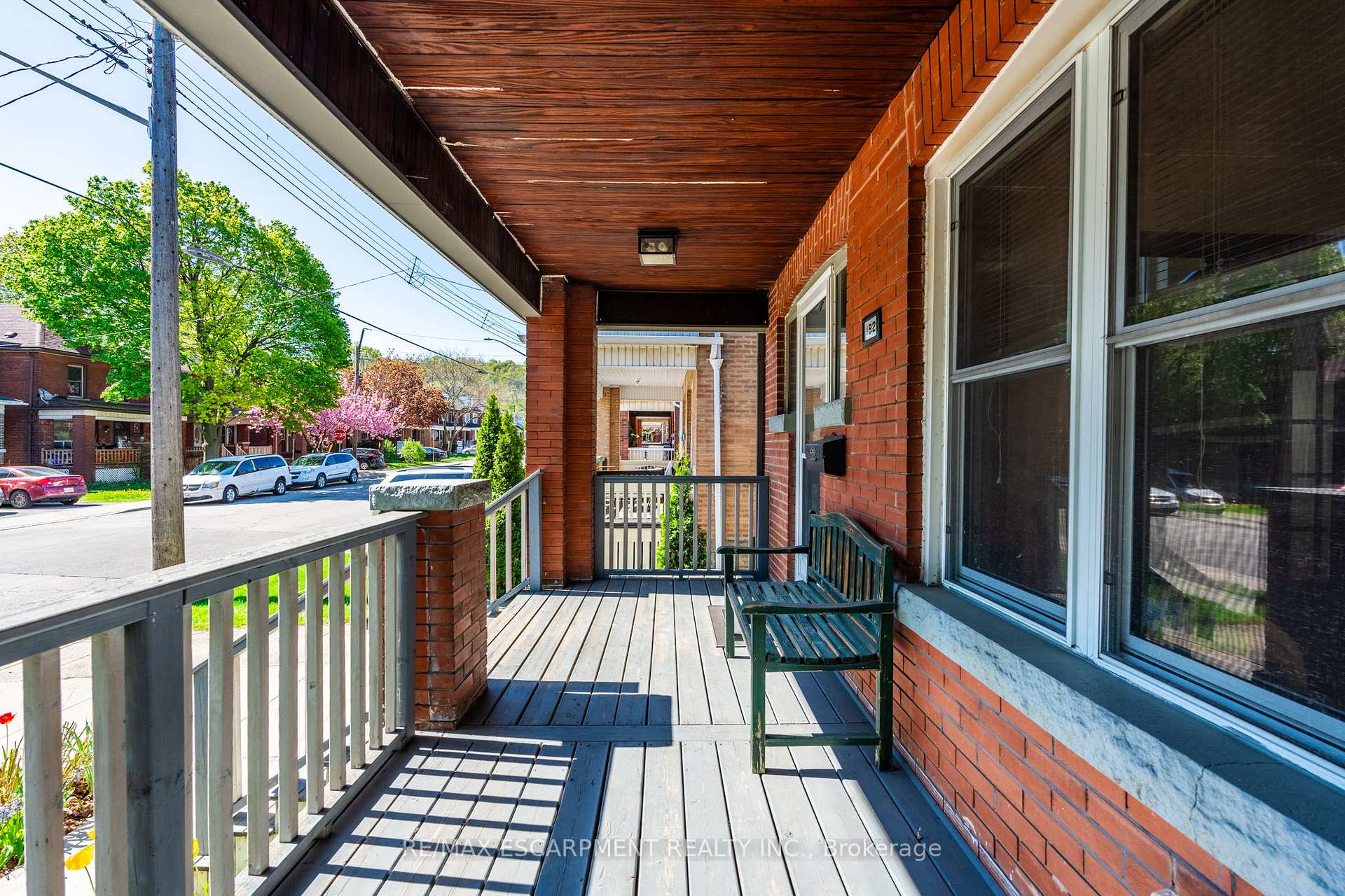 Photo 8 of 192 Ottawa Street S, Hamilton, Delta — HOMEH