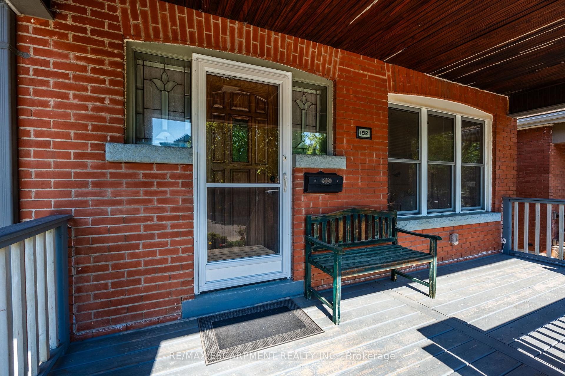 Photo 3 of 192 Ottawa Street S, Hamilton, Delta — HOMEH