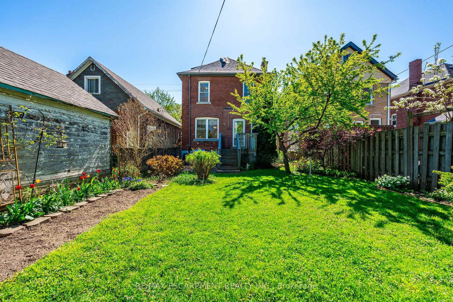 Photo 34 of 192 Ottawa Street S, Hamilton, Delta — HOMEH
