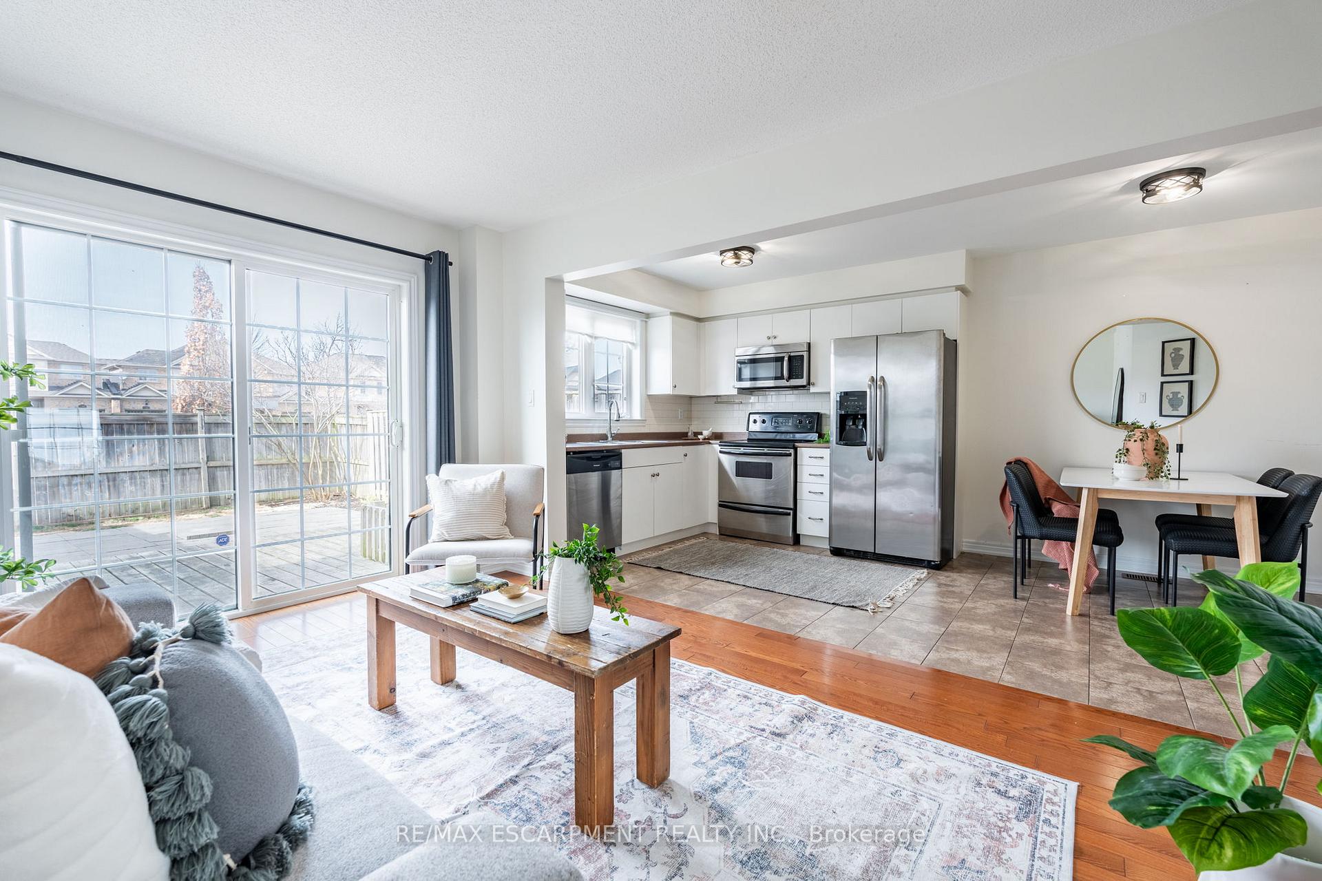 Photo 14 of Unit 48, 222 Fall Fair Way, Hamilton, Binbrook — HOMEH