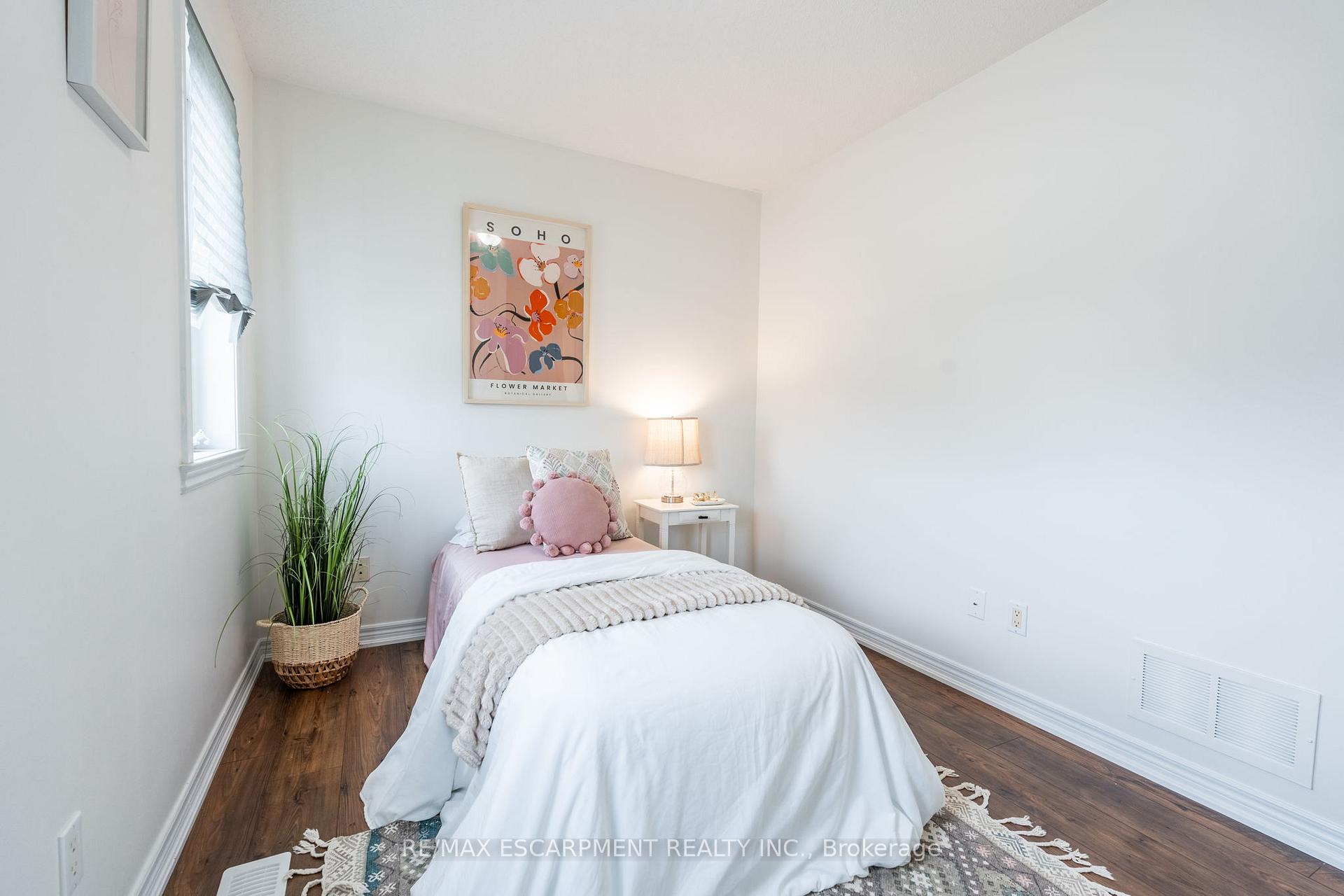 Photo 22 of Unit 48, 222 Fall Fair Way, Hamilton, Binbrook — HOMEH