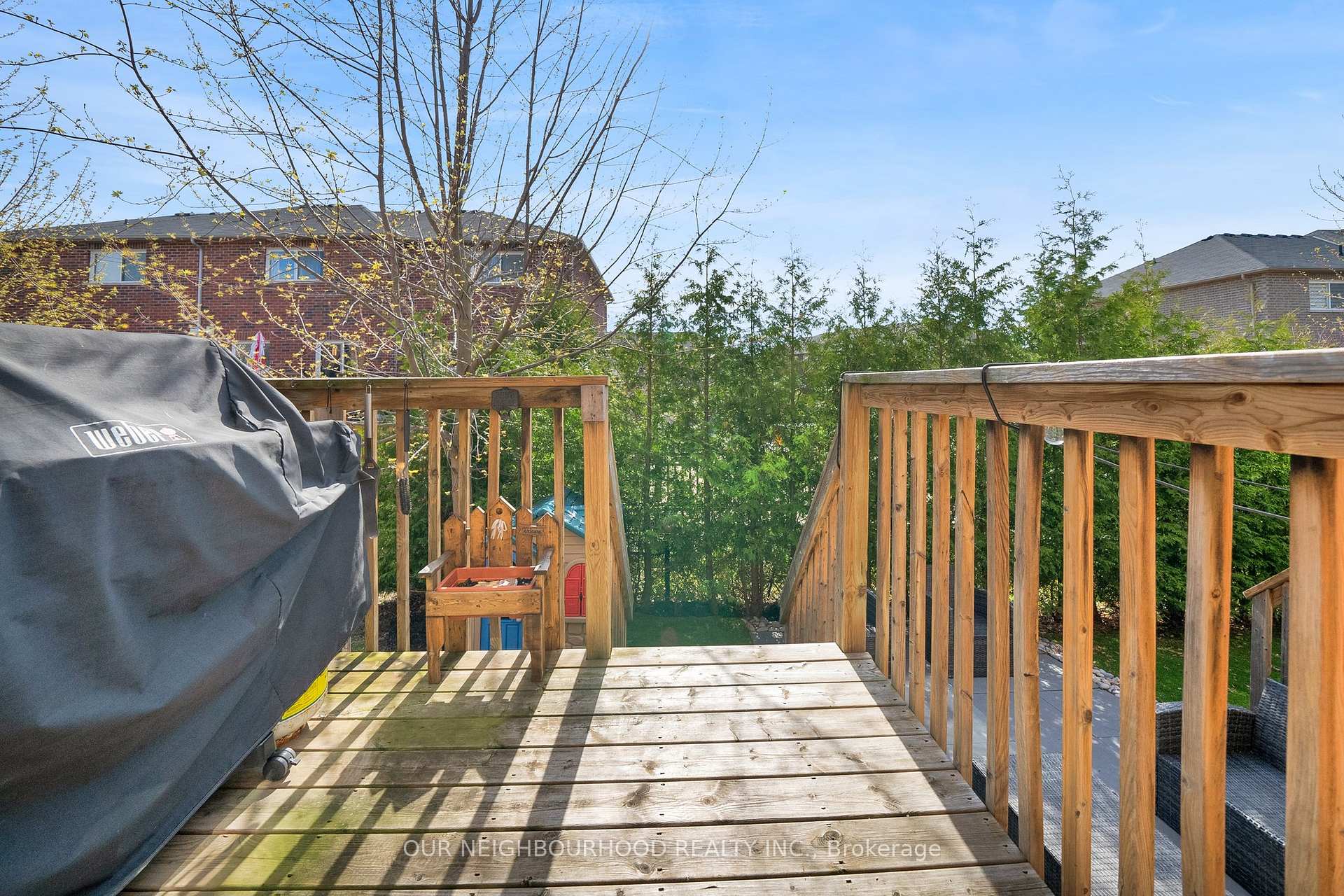 Photo 13 of 42 Markham Trail, Clarington, Bowmanville — HOMEH