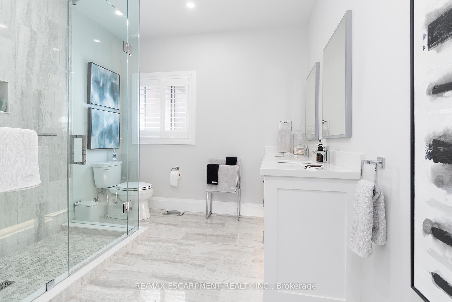 Photo 28 of 152 Moore Crescent, Hamilton, Ancaster — HOMEH