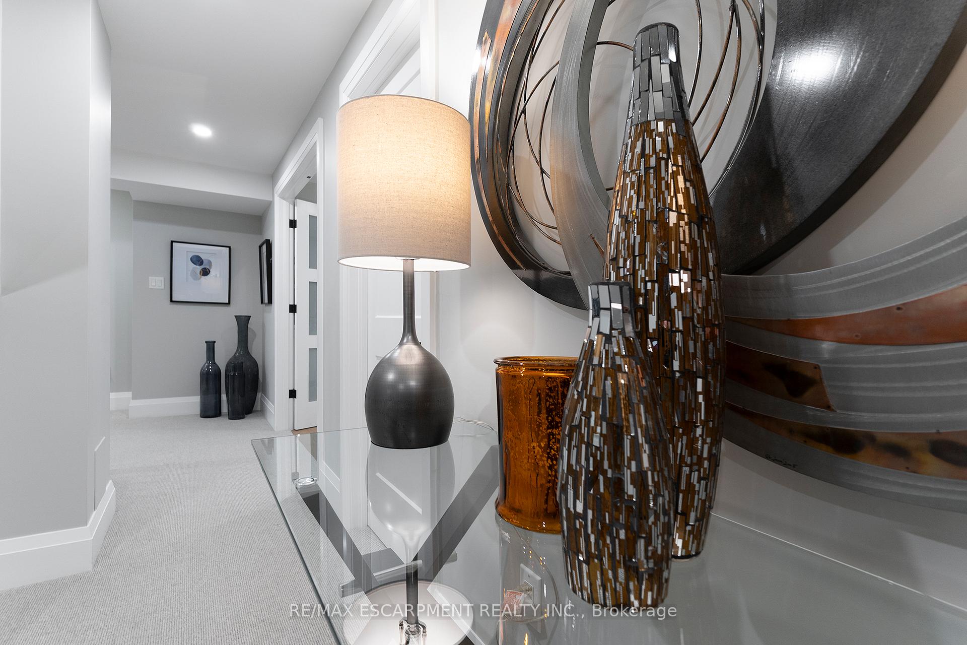 Photo 31 of 152 Moore Crescent, Hamilton, Ancaster — HOMEH