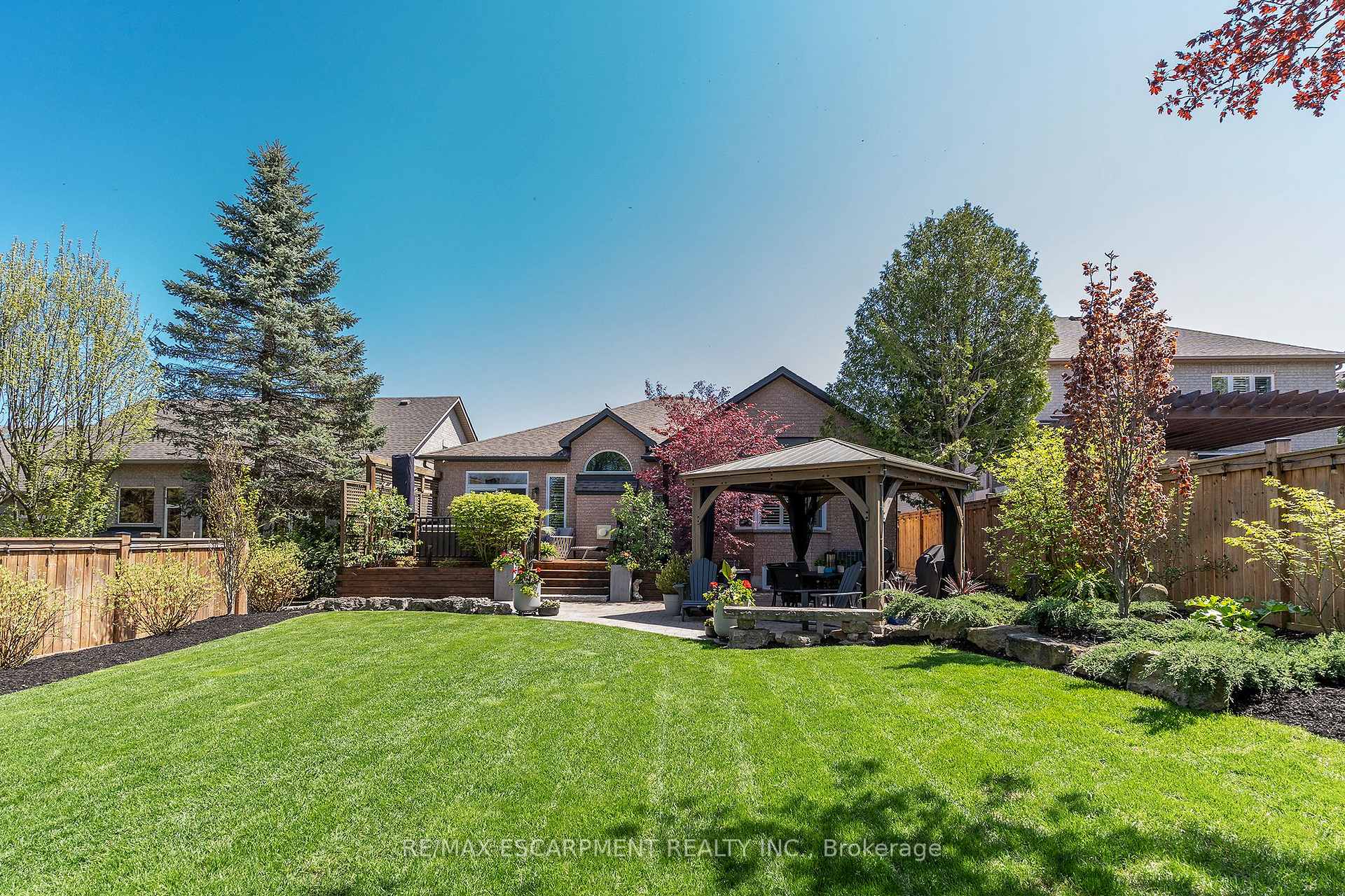 Photo 43 of 152 Moore Crescent, Hamilton, Ancaster — HOMEH