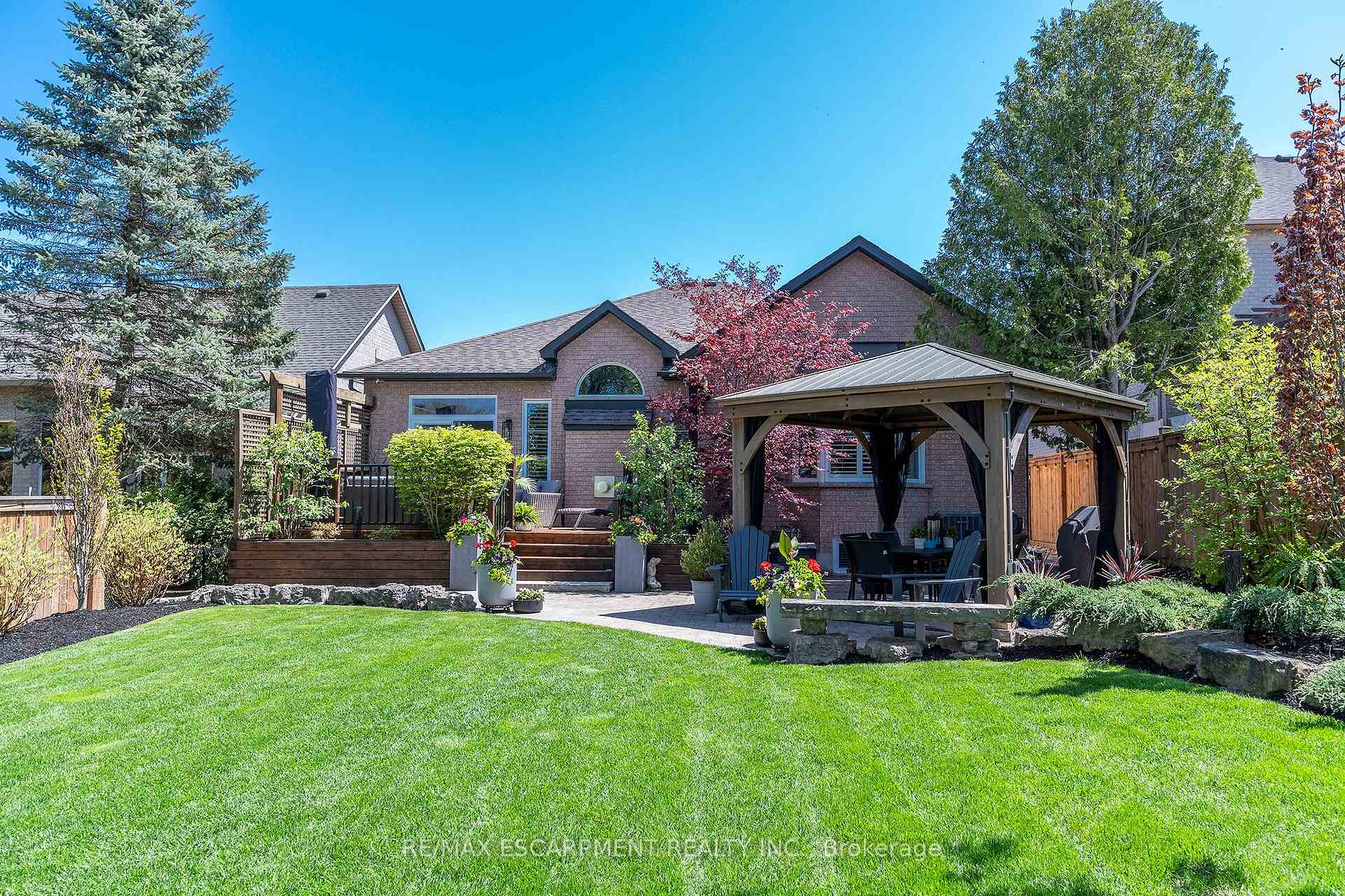 Photo 40 of 152 Moore Crescent, Hamilton, Ancaster — HOMEH