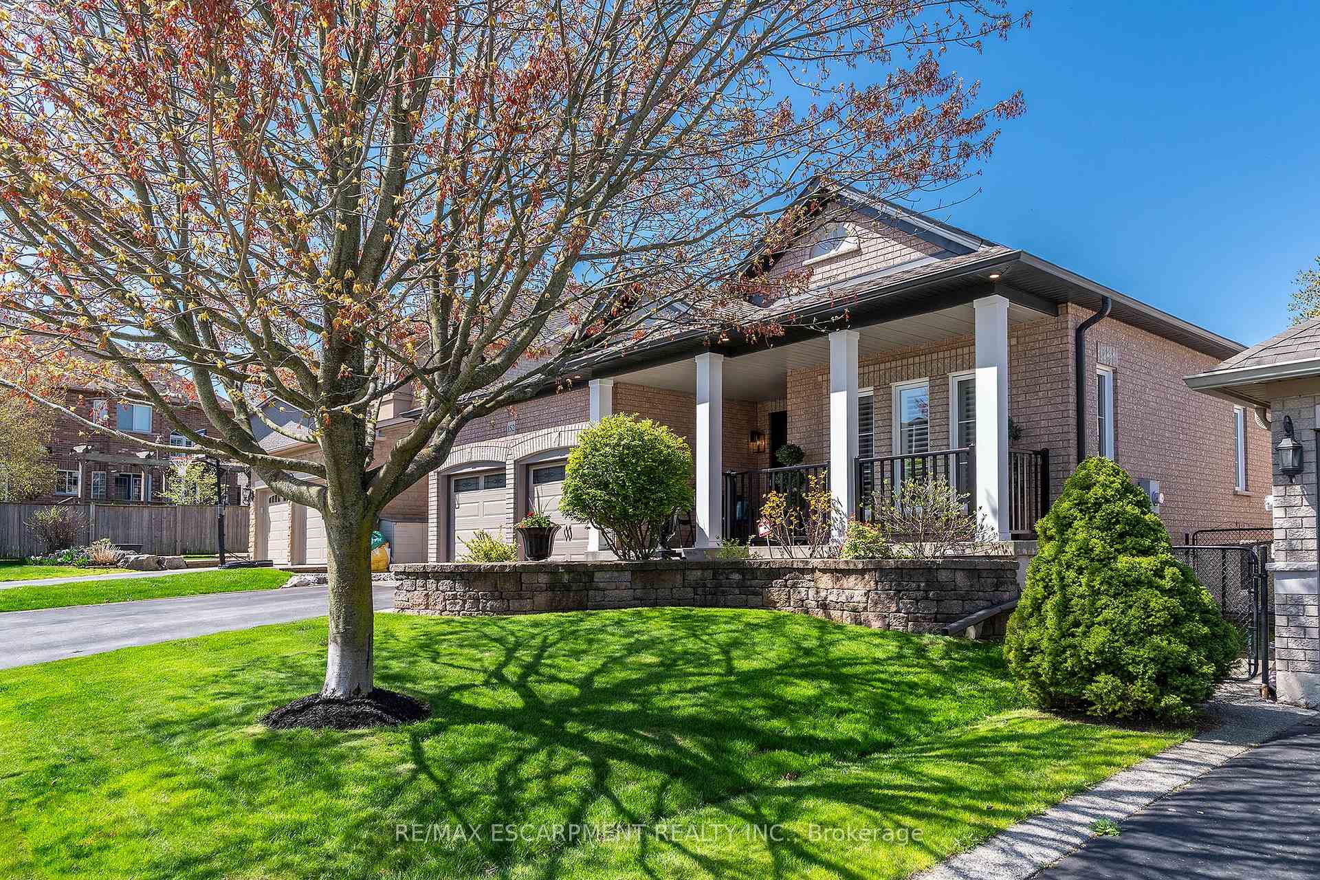 Photo 41 of 152 Moore Crescent, Hamilton, Ancaster — HOMEH