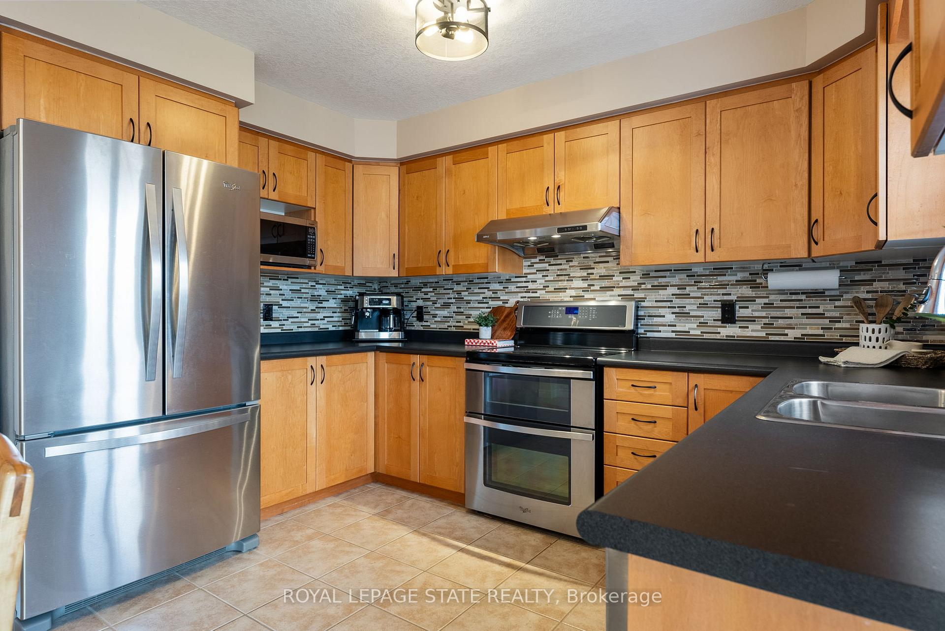 Photo 26 of 126 Cranbrook Street, Kitchener — HOMEH