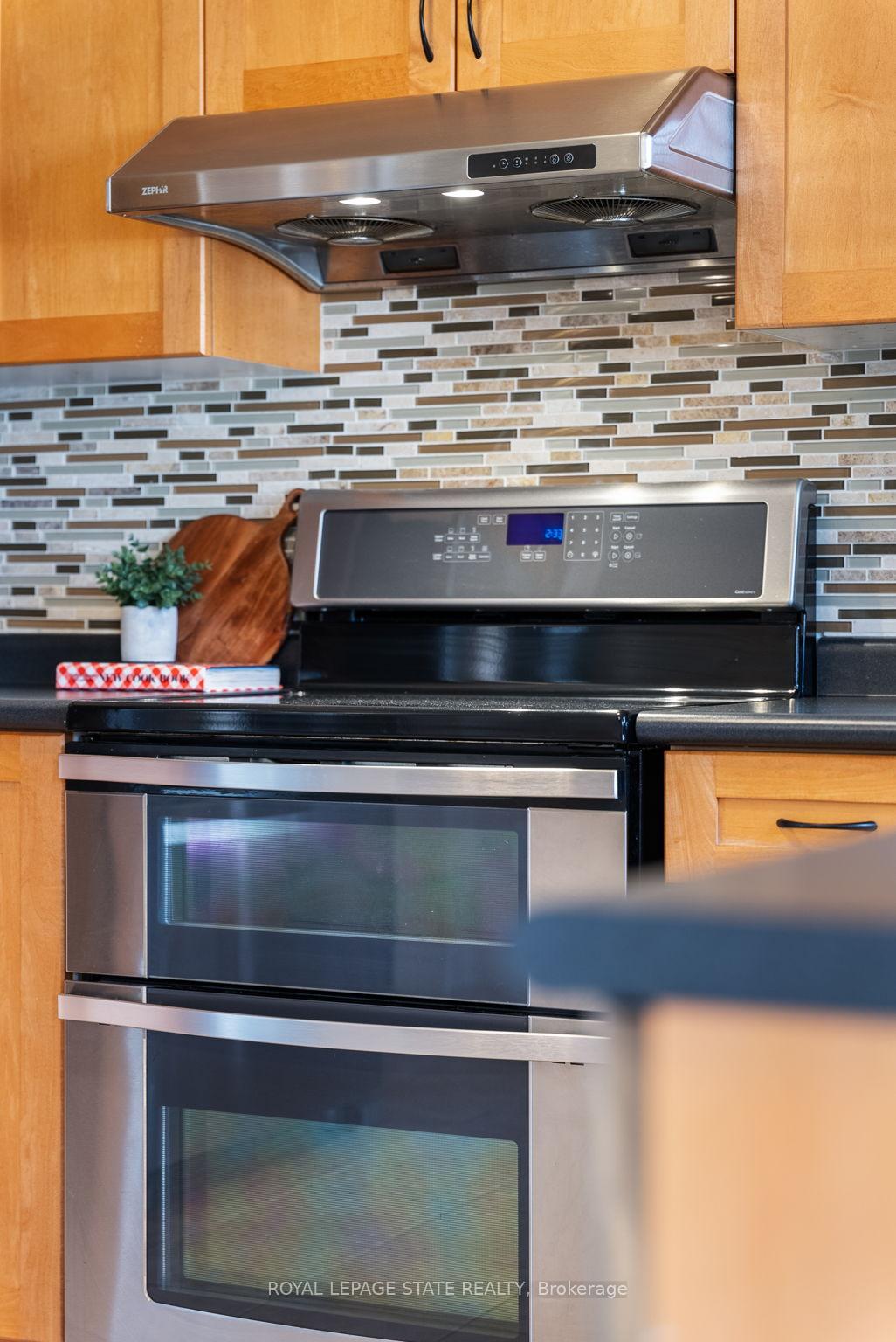 Photo 32 of 126 Cranbrook Street, Kitchener — HOMEH