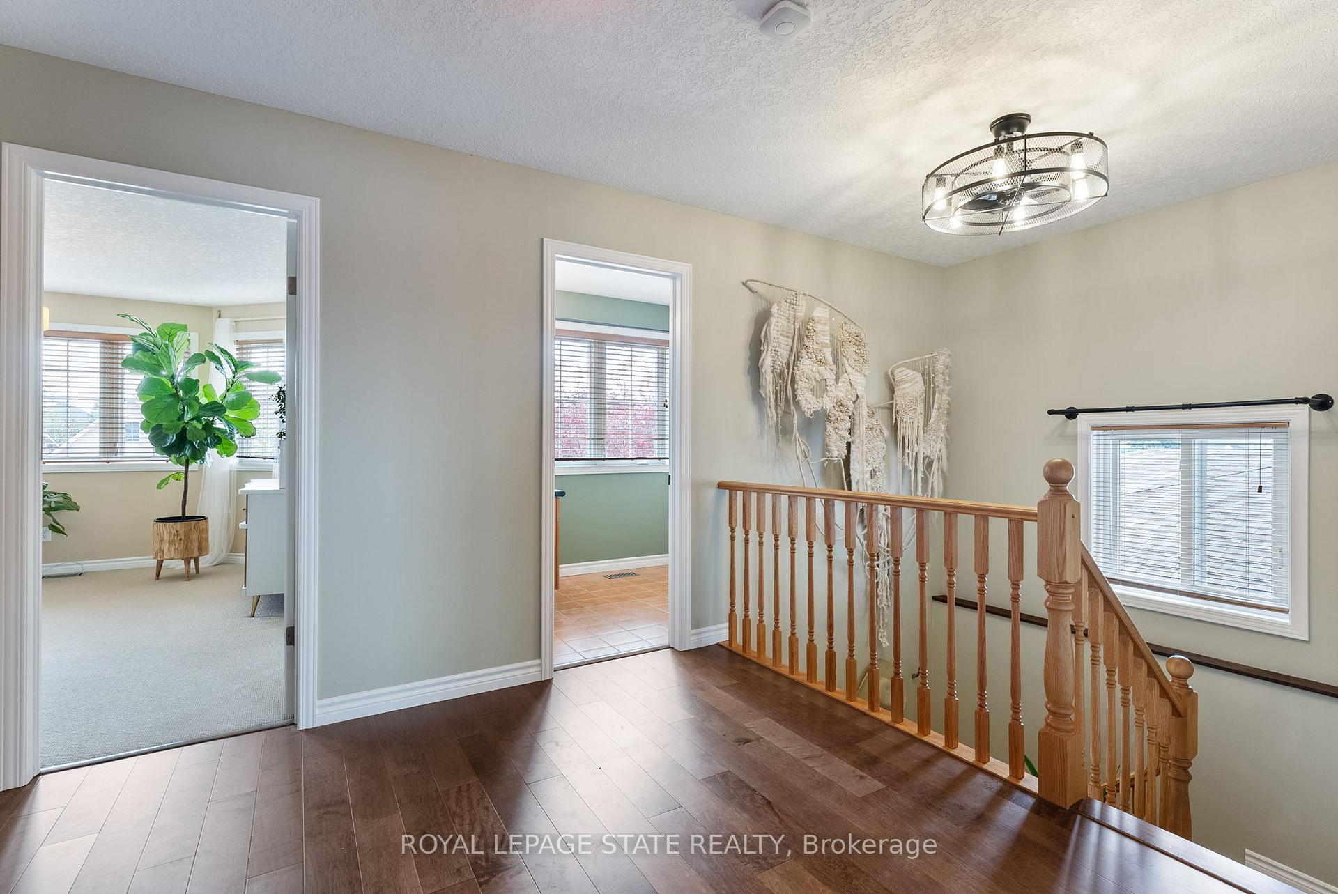 Photo 5 of 126 Cranbrook Street, Kitchener — HOMEH