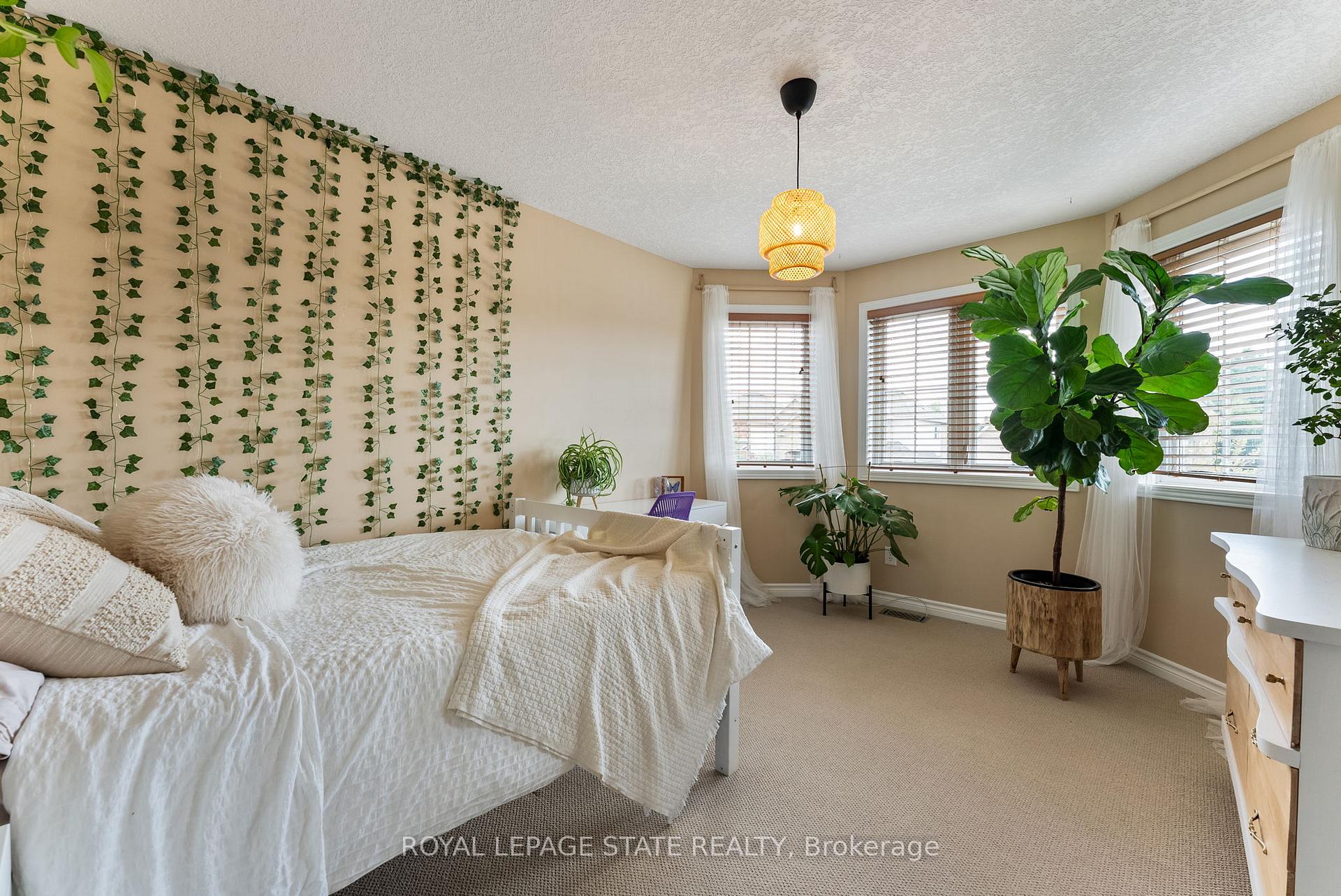 Photo 29 of 126 Cranbrook Street, Kitchener — HOMEH