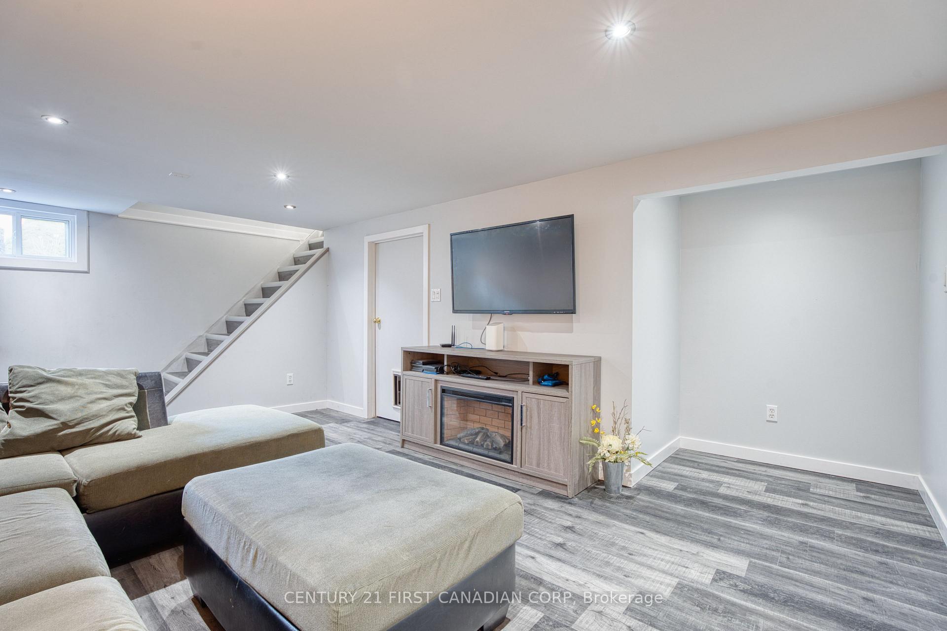 Photo 35 of 462 Alston Road, London, South Q — HOMEH