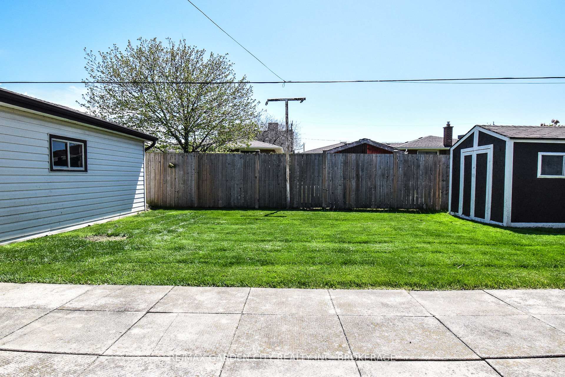Photo 37 of 18 Ridgeview Avenue, St. Catharines, Carlton/Bunting — HOMEH