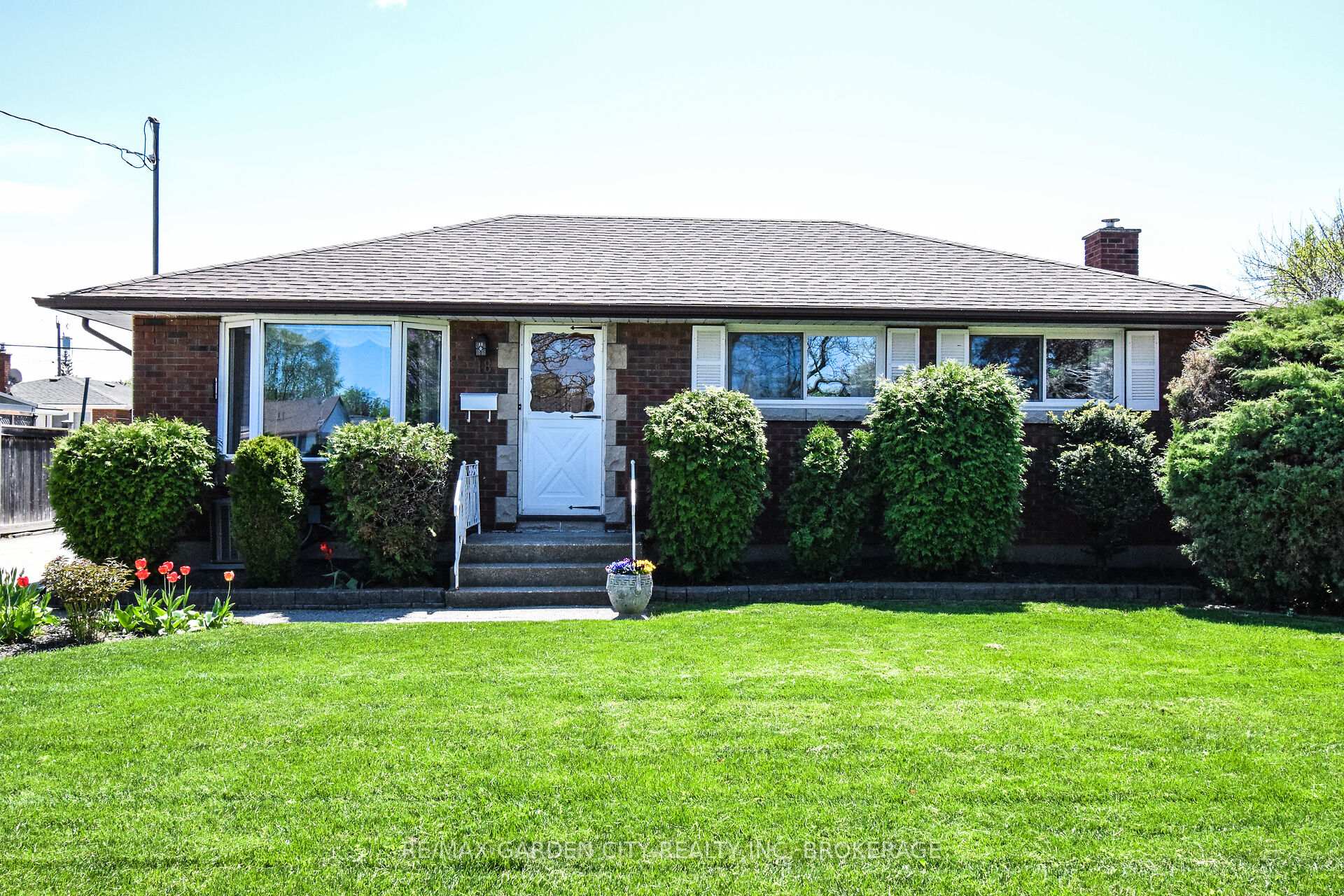 Photo 46 of 18 Ridgeview Avenue, St. Catharines, Carlton/Bunting — HOMEH