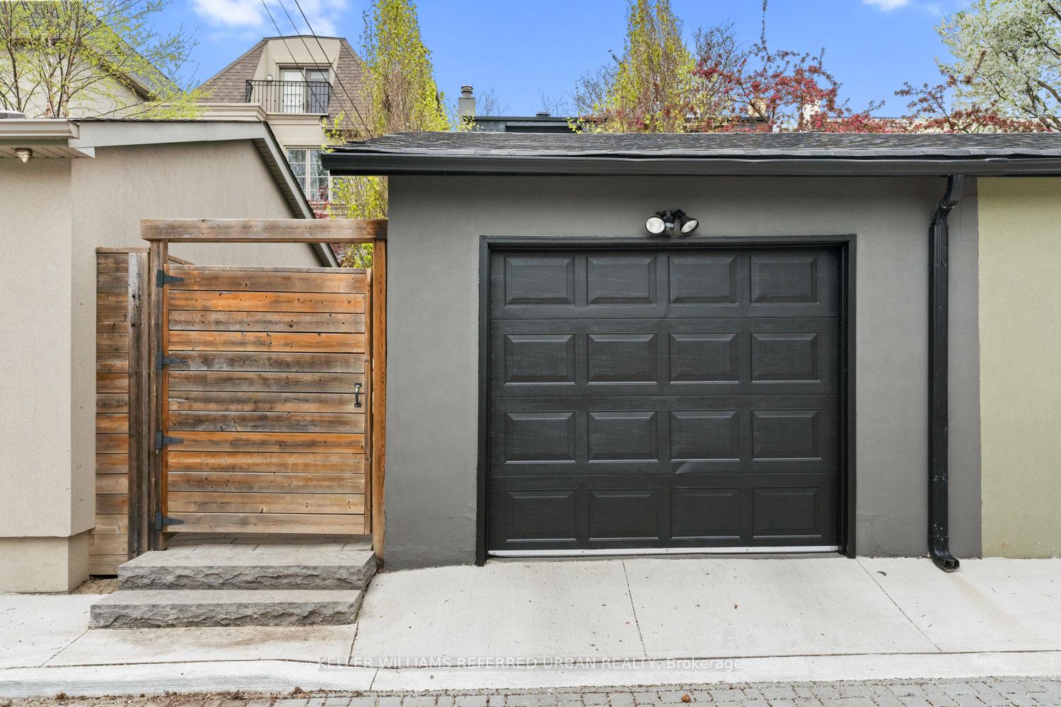 Photo 38 of 95 Bedford Park Avenue, Toronto, Lawrence Park North — HOMEH