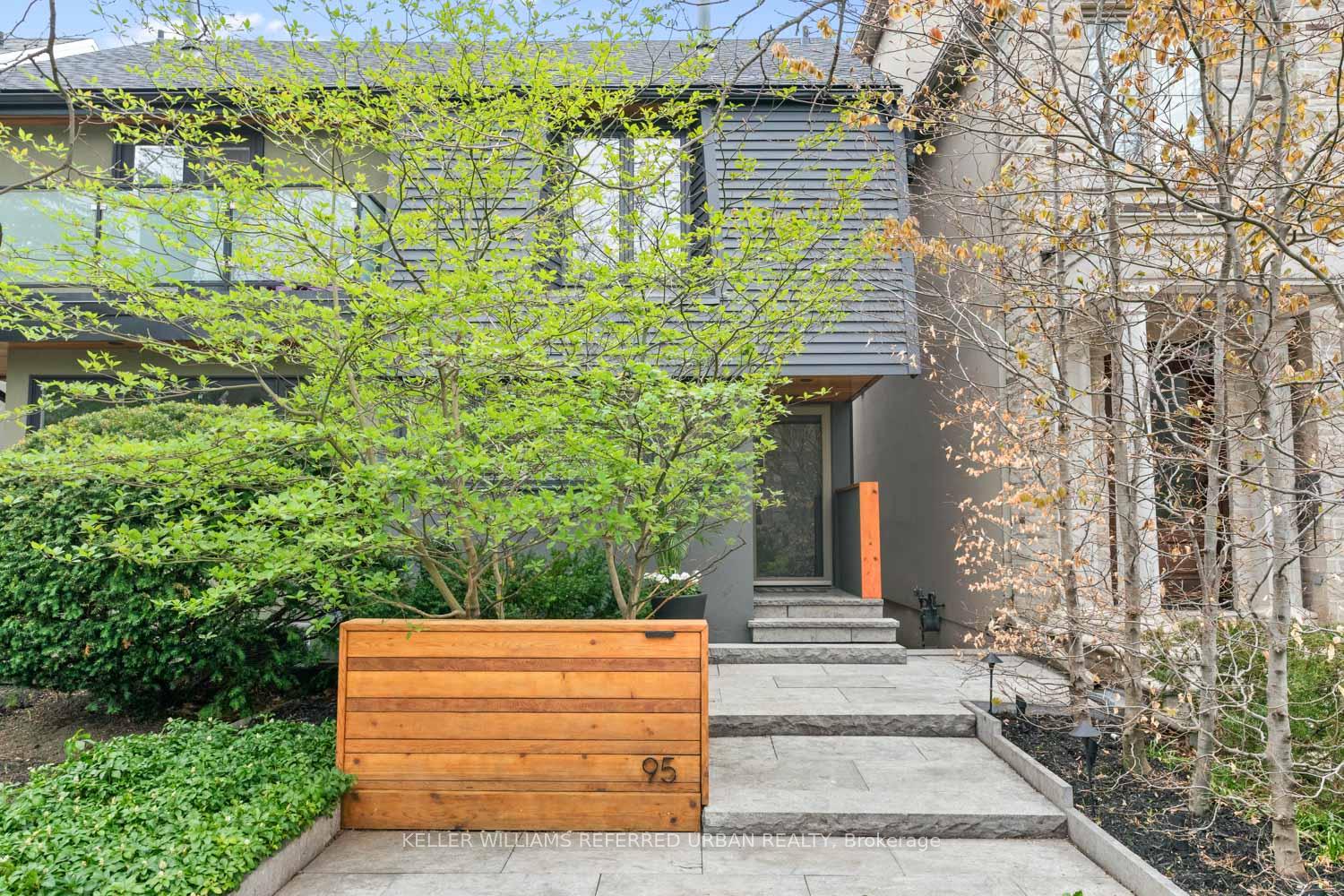 Photo 44 of 95 Bedford Park Avenue, Toronto, Lawrence Park North — HOMEH