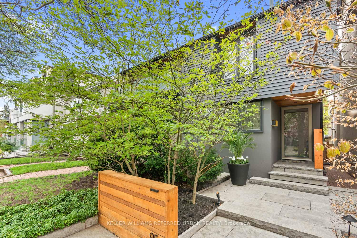 Photo 47 of 95 Bedford Park Avenue, Toronto, Lawrence Park North — HOMEH