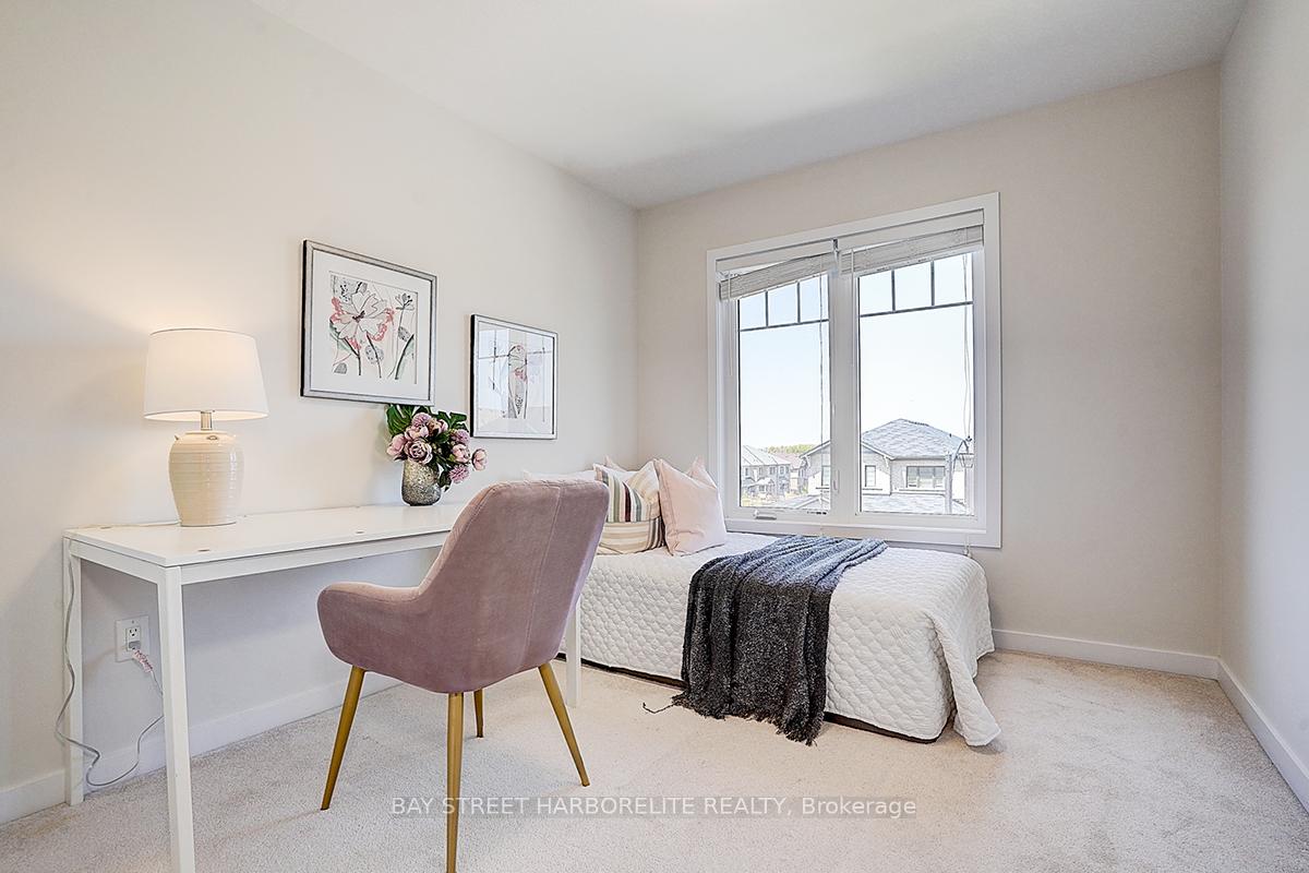 Photo 23 of 42 Crafter Crescent, Hamilton, Stoney Creek Mountain — HOMEH