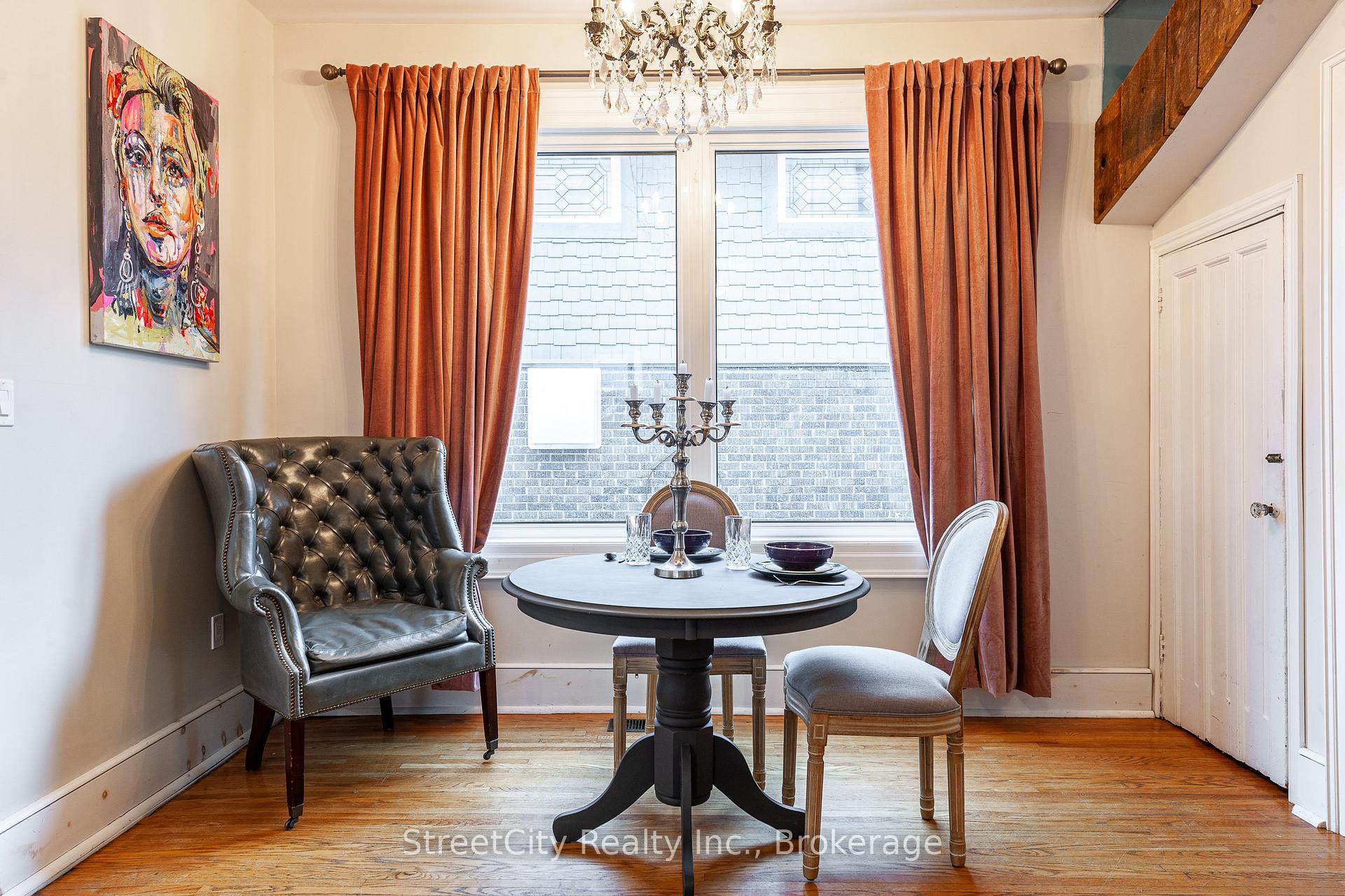 Photo 25 of 211 Albert Street, Stratford — HOMEH