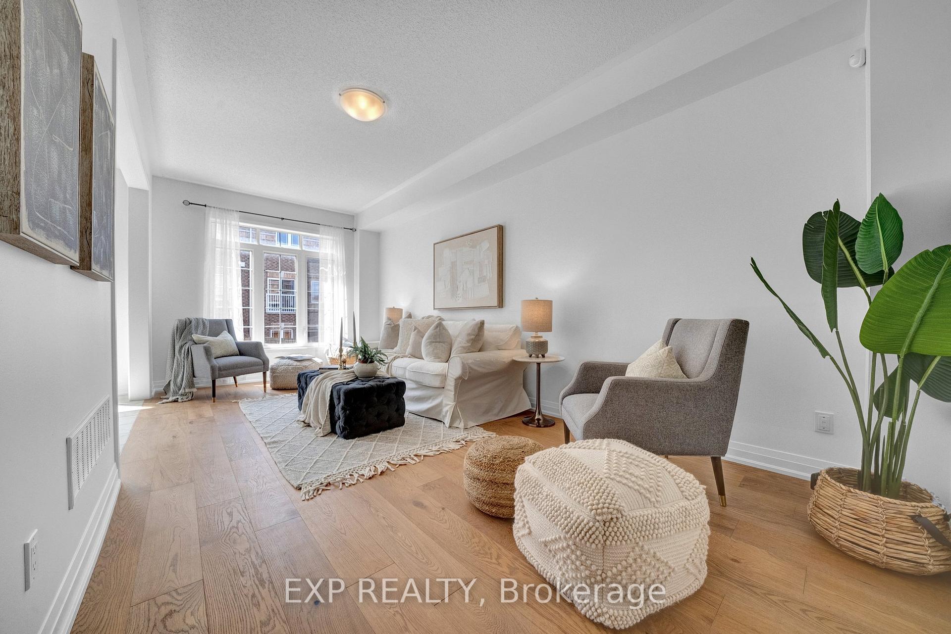 Photo 5 of 76 Rimrock Crescent, Whitby, Williamsburg — HOMEH