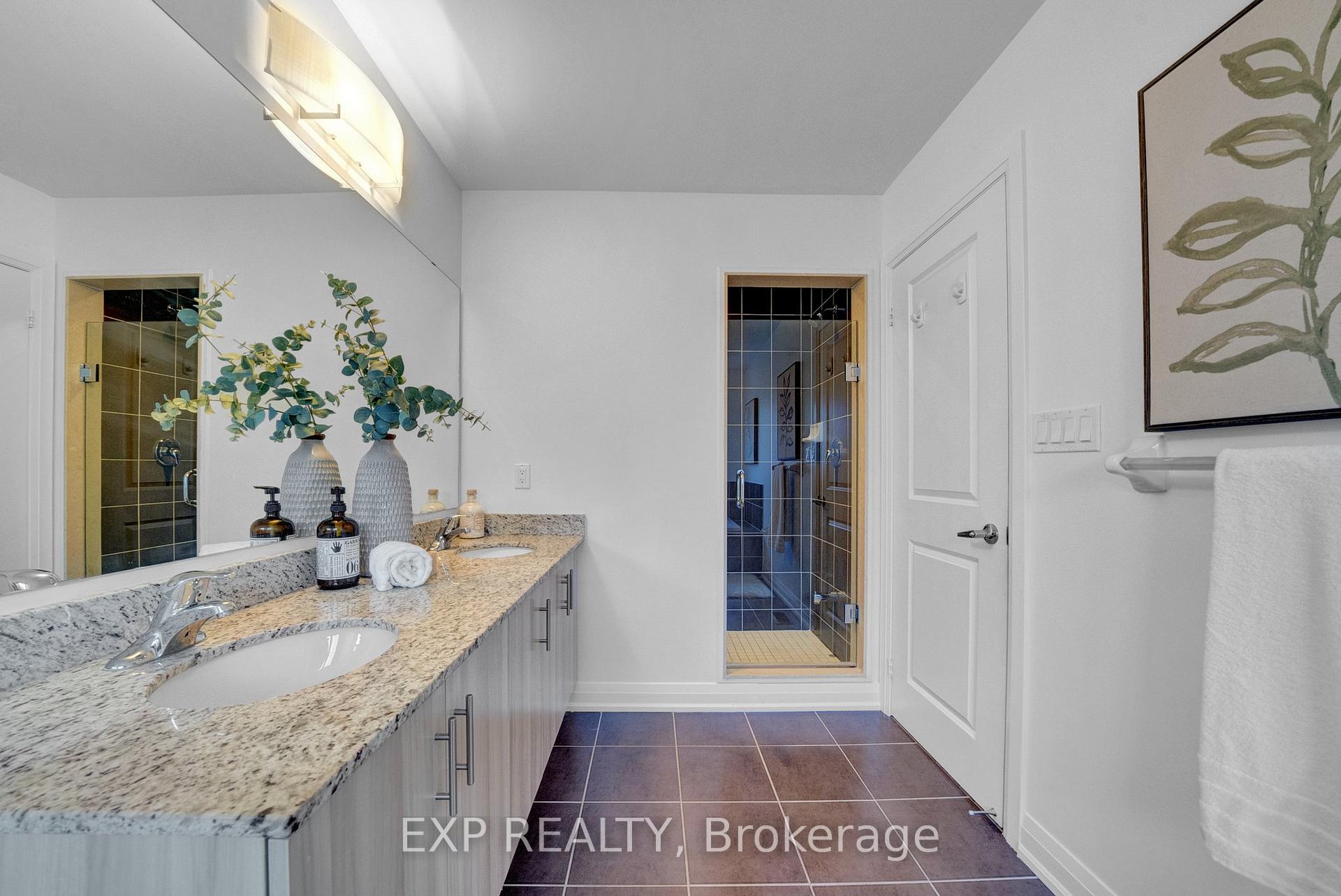 Photo 12 of 76 Rimrock Crescent, Whitby, Williamsburg — HOMEH