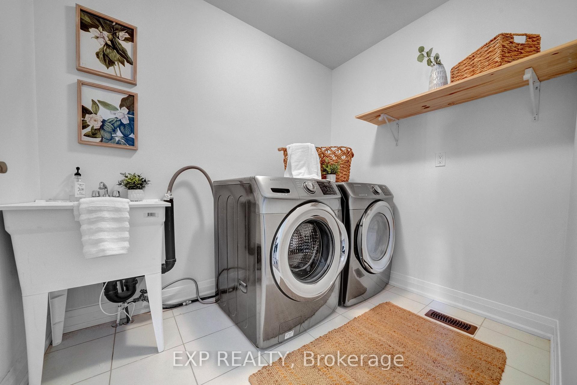 Photo 23 of 76 Rimrock Crescent, Whitby, Williamsburg — HOMEH