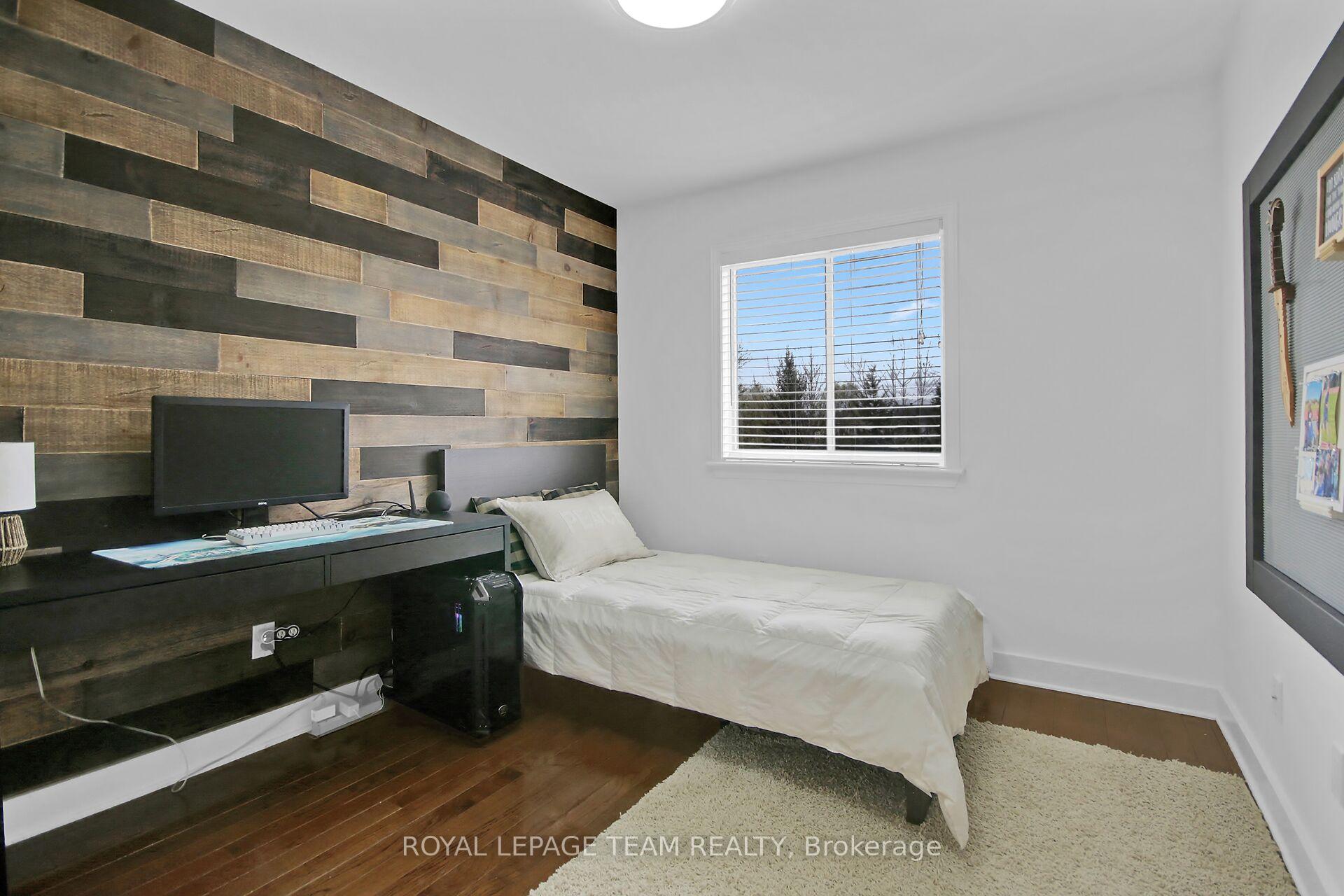 Photo 39 of 4184 Wolfe Point Way, Ottawa, Riverside South/Gloucester Glen — HOMEH