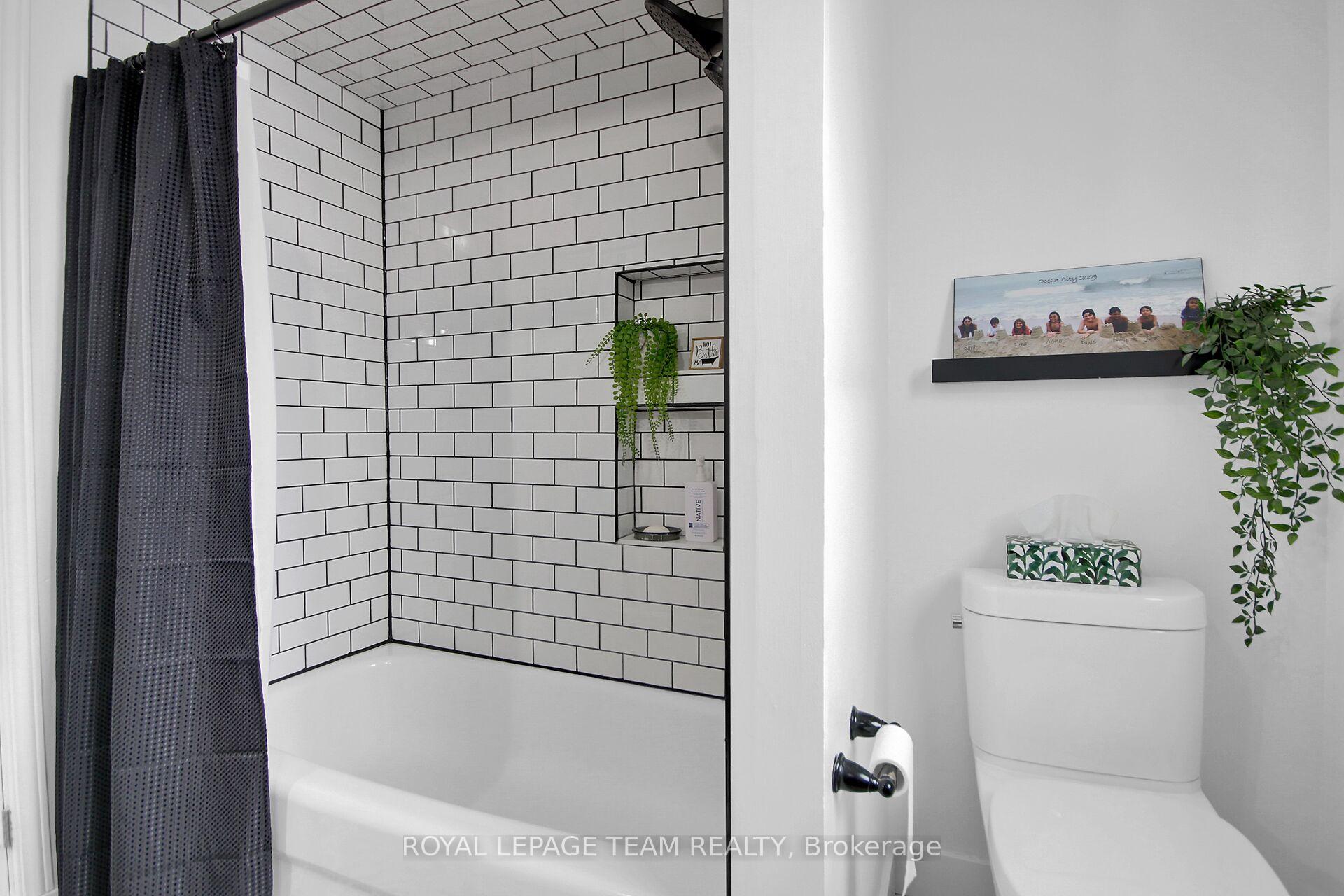 Photo 42 of 4184 Wolfe Point Way, Ottawa, Riverside South/Gloucester Glen — HOMEH