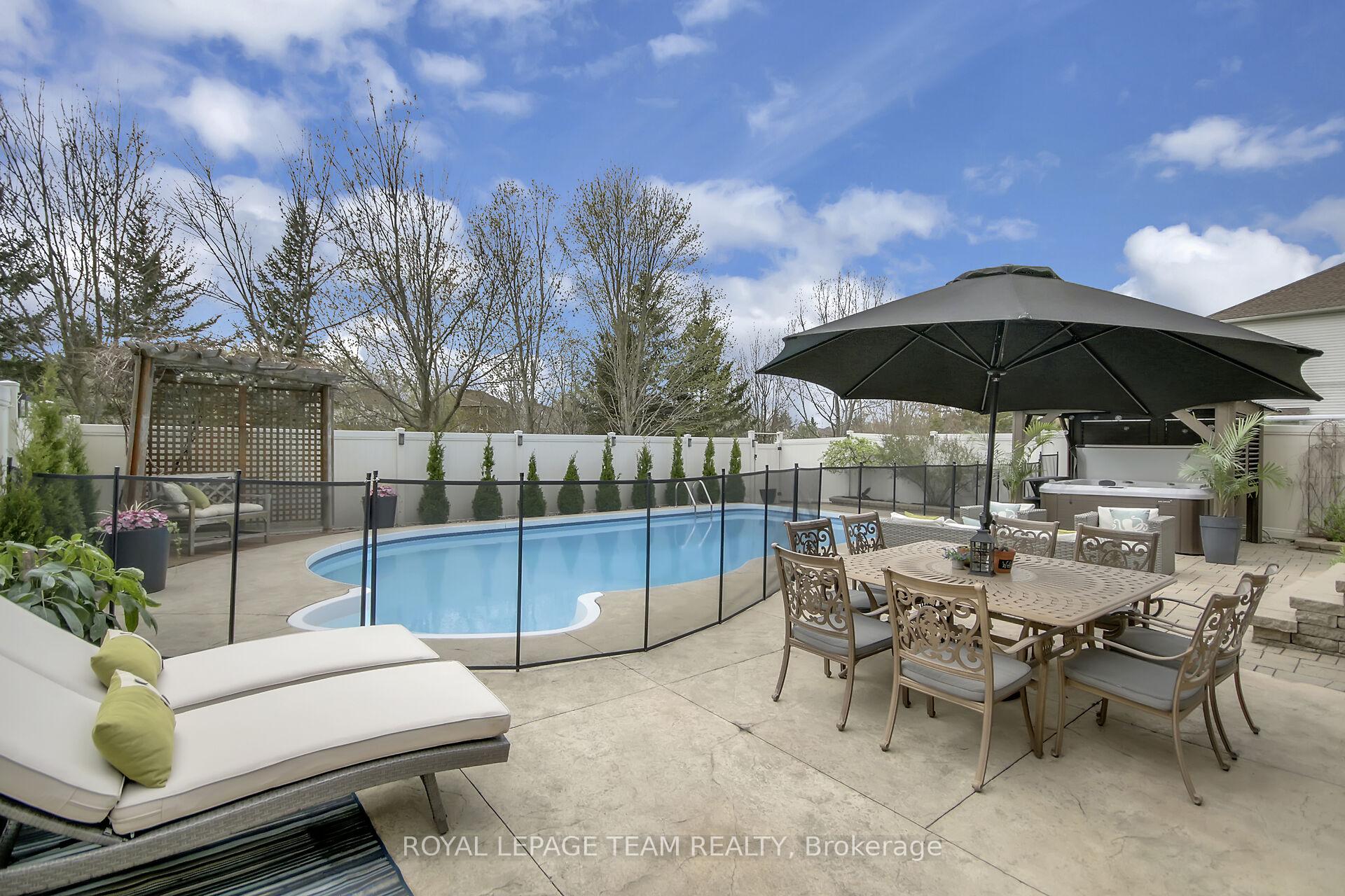 Photo 43 of 4184 Wolfe Point Way, Ottawa, Riverside South/Gloucester Glen — HOMEH