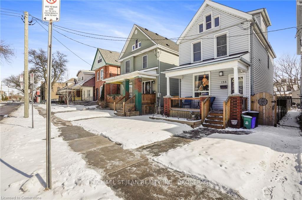 Photo 4 of 158 Avondale Street, Hamilton, Crown Point — HOMEH