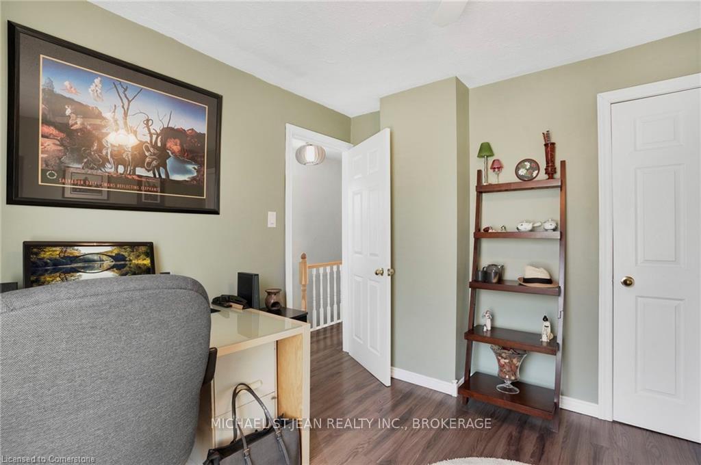 Photo 20 of 158 Avondale Street, Hamilton, Crown Point — HOMEH