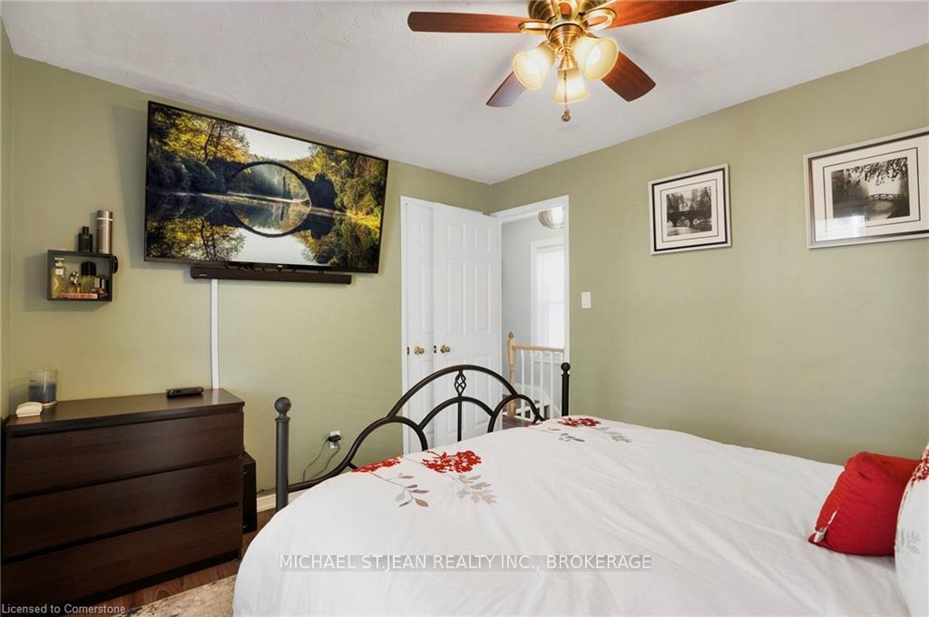 Photo 8 of 158 Avondale Street, Hamilton, Crown Point — HOMEH
